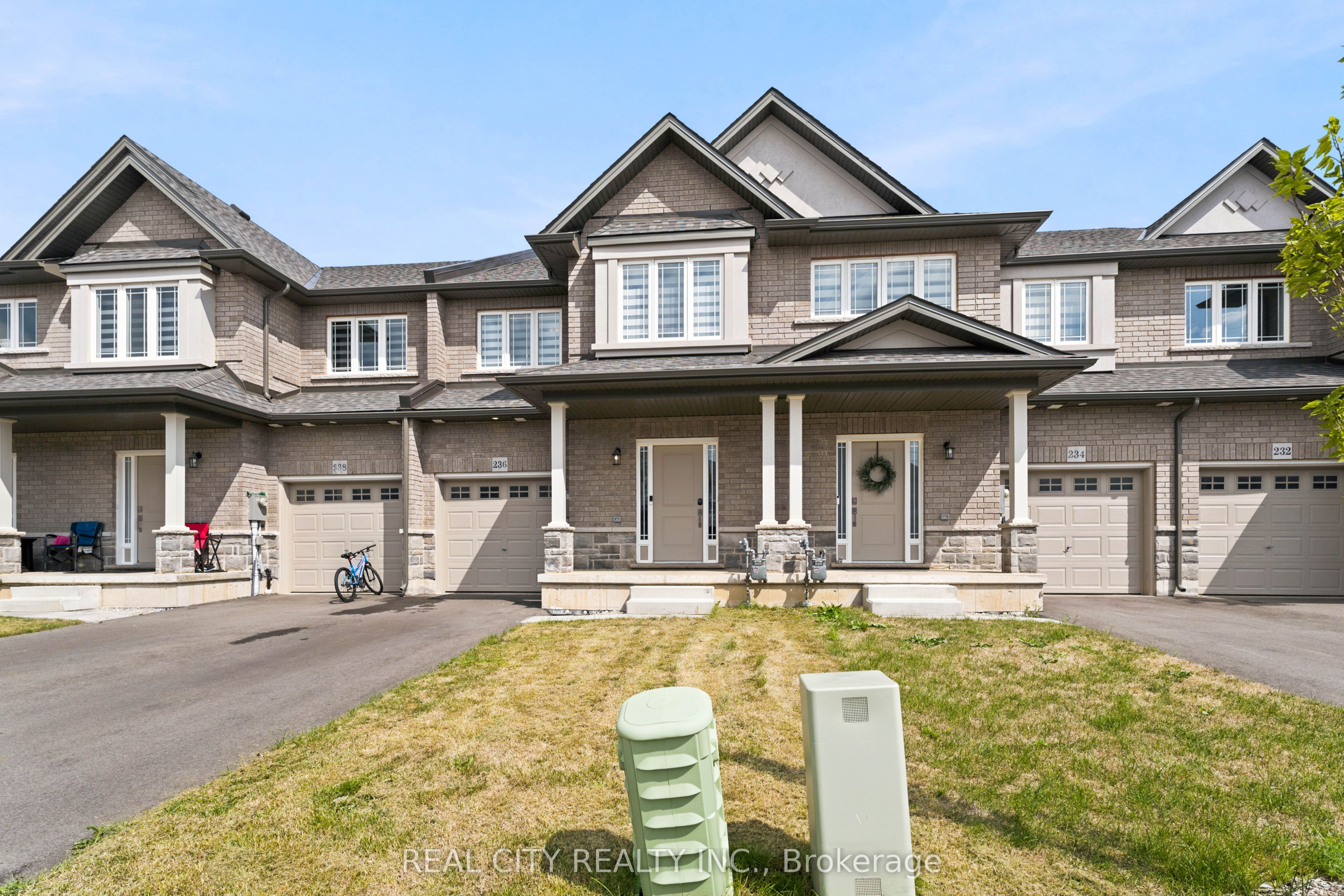 236 Rockledge Drive, Hamilton, ON L0R 1P0 photo 2