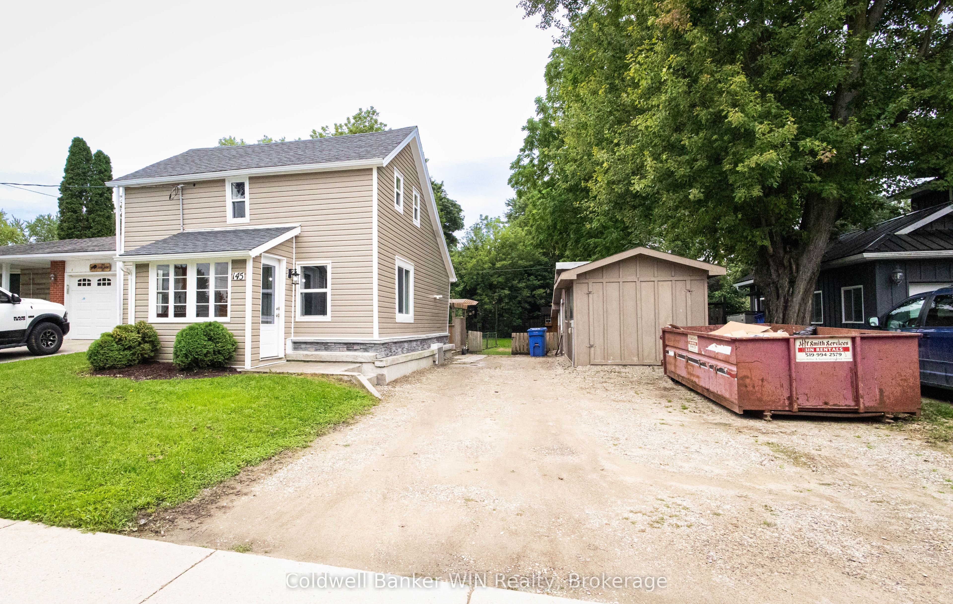 145 Adelaide Street S, Wellington North, ON N0G 1A0