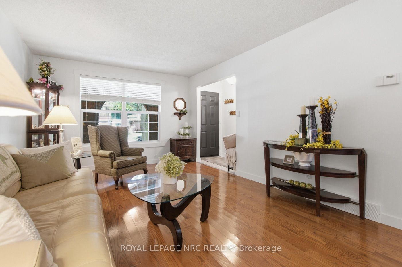 37 Spruceside Crescent, Pelham, ON L3E 0G1 photo 2