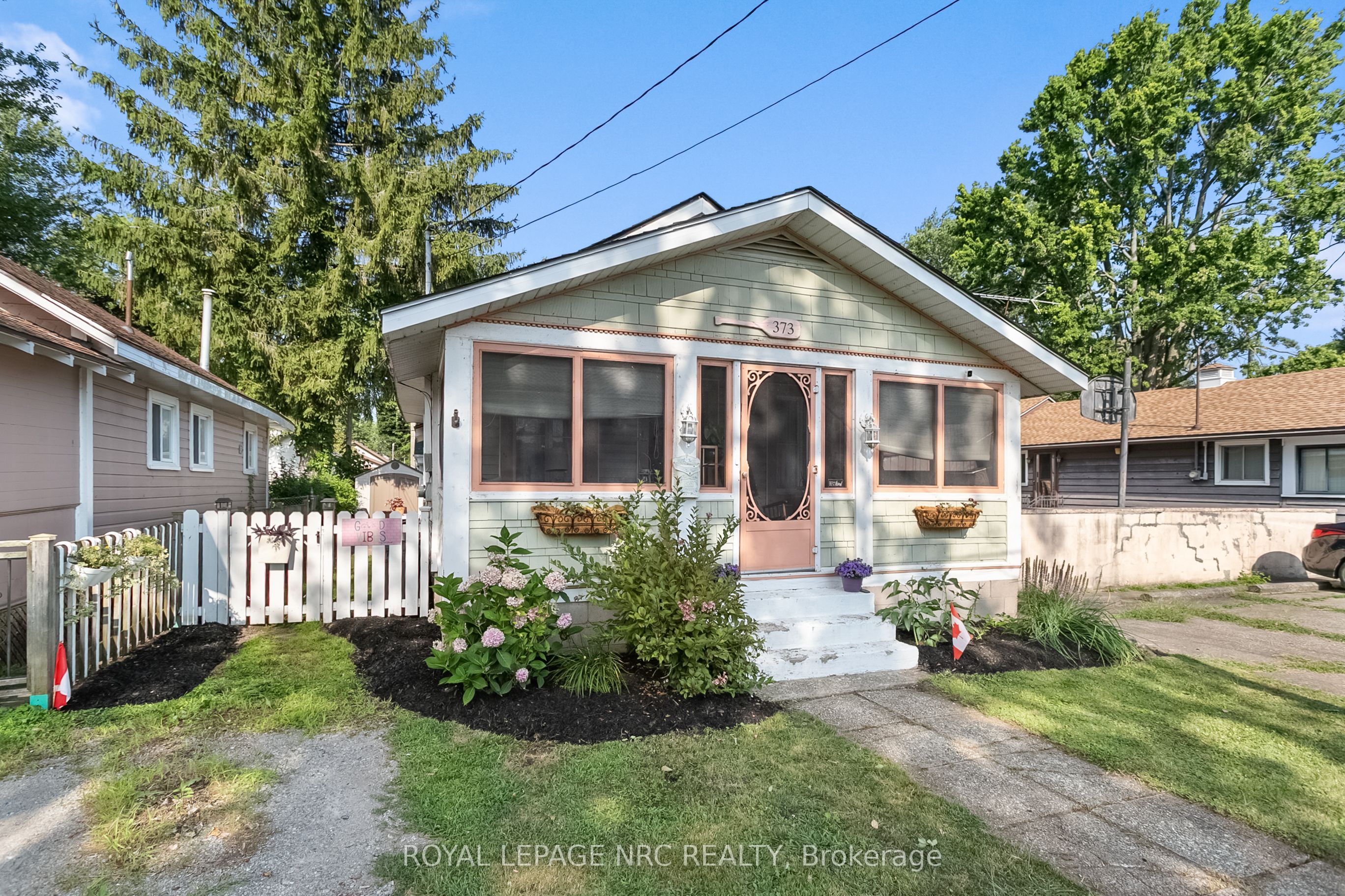 373 OAKWOOD Avenue, Fort Erie, ON L0S 1B0 photo 2
