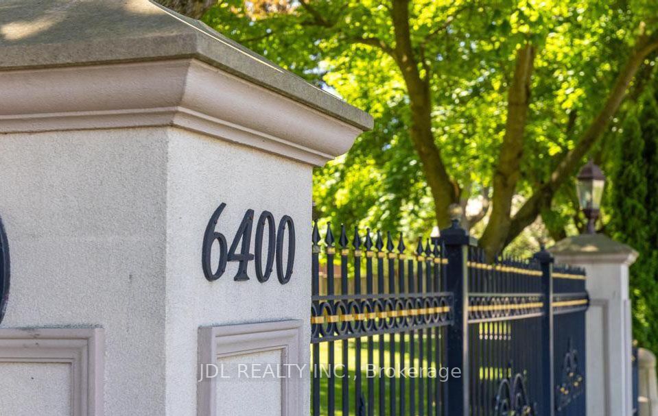6400 Huggins Street 908, Niagara Falls, ON L2J 3G5 photo 3