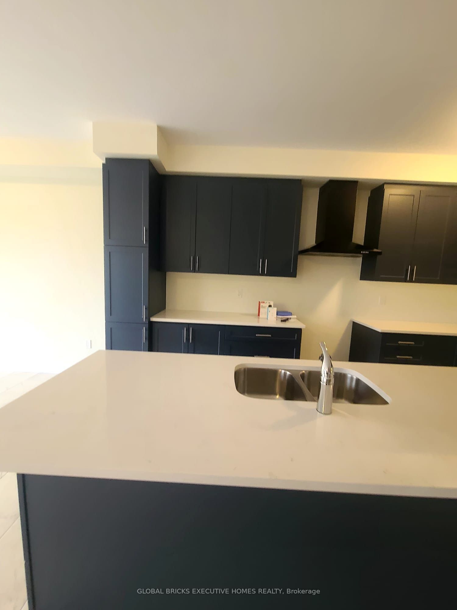 11 Poett Avenue, Stratford, ON N5A 0M2 photo 3