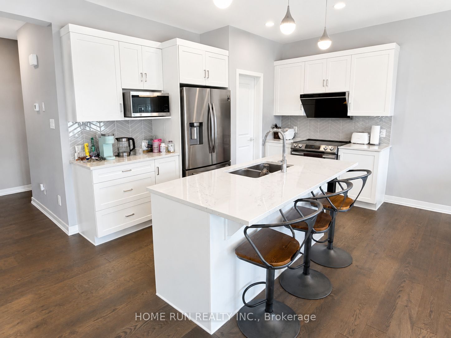 633 Rouncey Road, Kanata, ON K2V 0P4 photo 3
