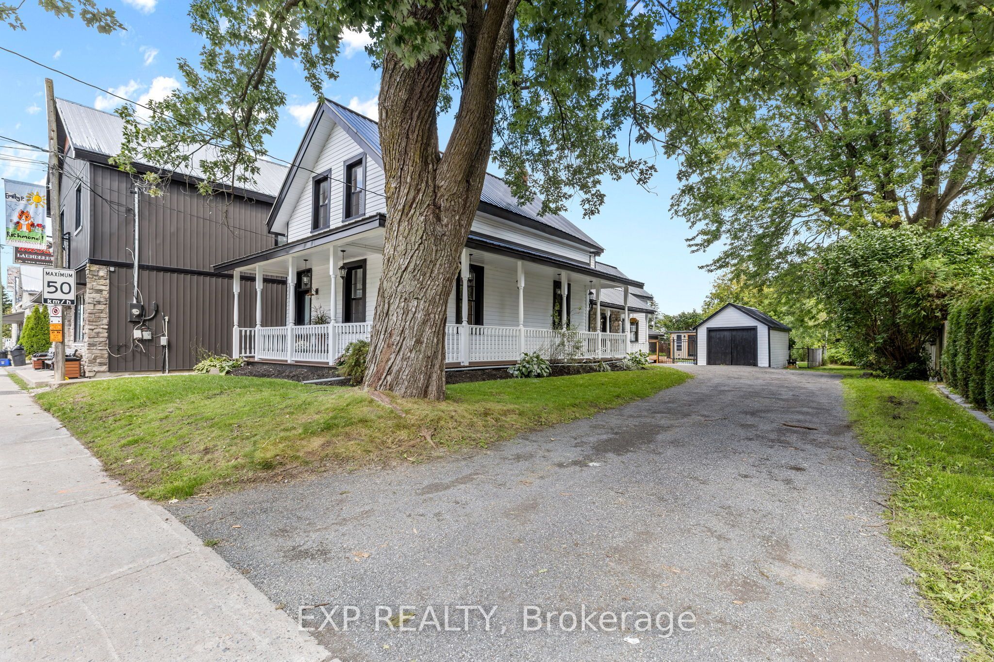 3465 MCBEAN Street, Stittsville - Munster - Richmond, ON K0A 2Z0 photo 2