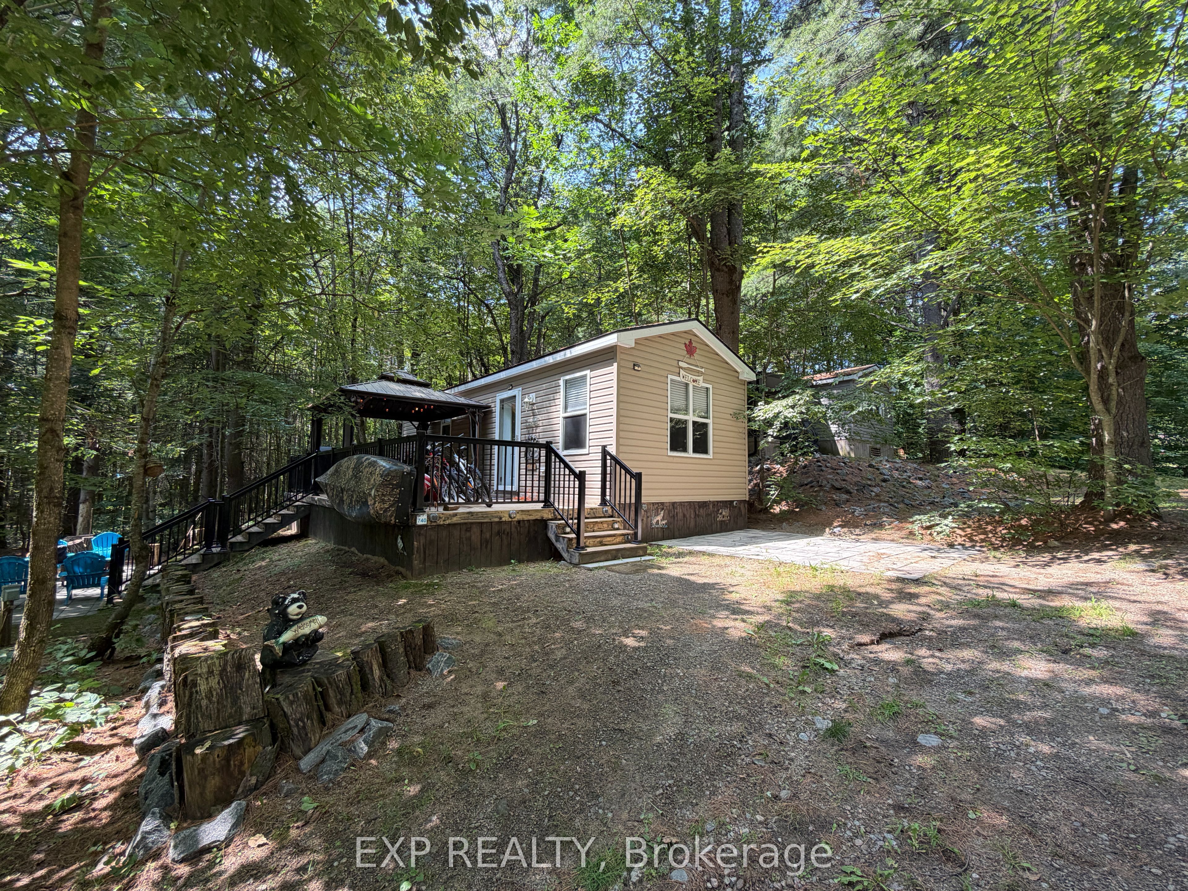 1047 Bonnie Lake Camp Road 740 Poplar Cres, Bracebridge, ON P1L 1W9