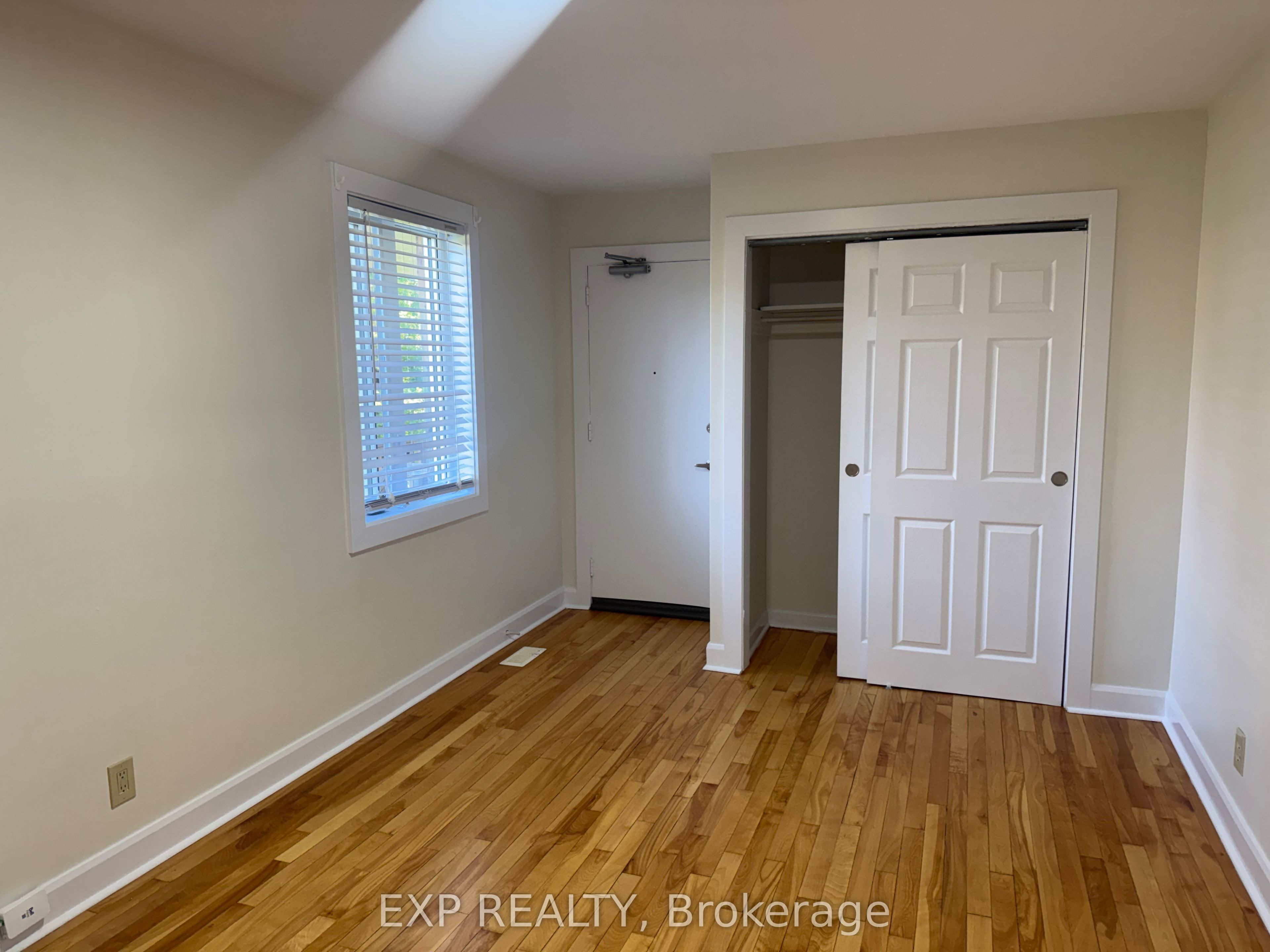 1268 Emperor Avenue 1, Carlington - Central Park, ON K1Z 8C5 photo 5