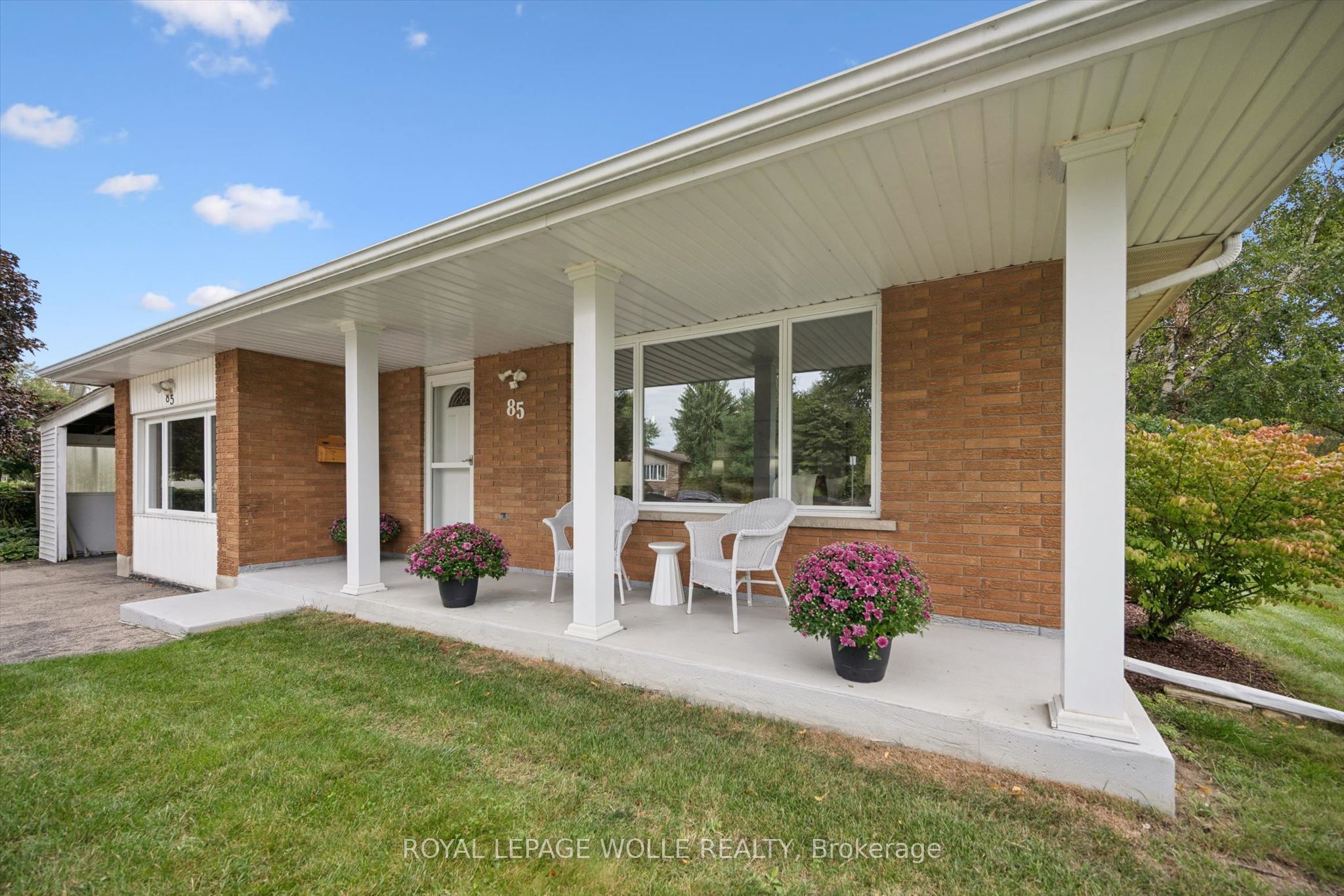 85 Indian Road, Kitchener, ON N2B 2S6 photo 4
