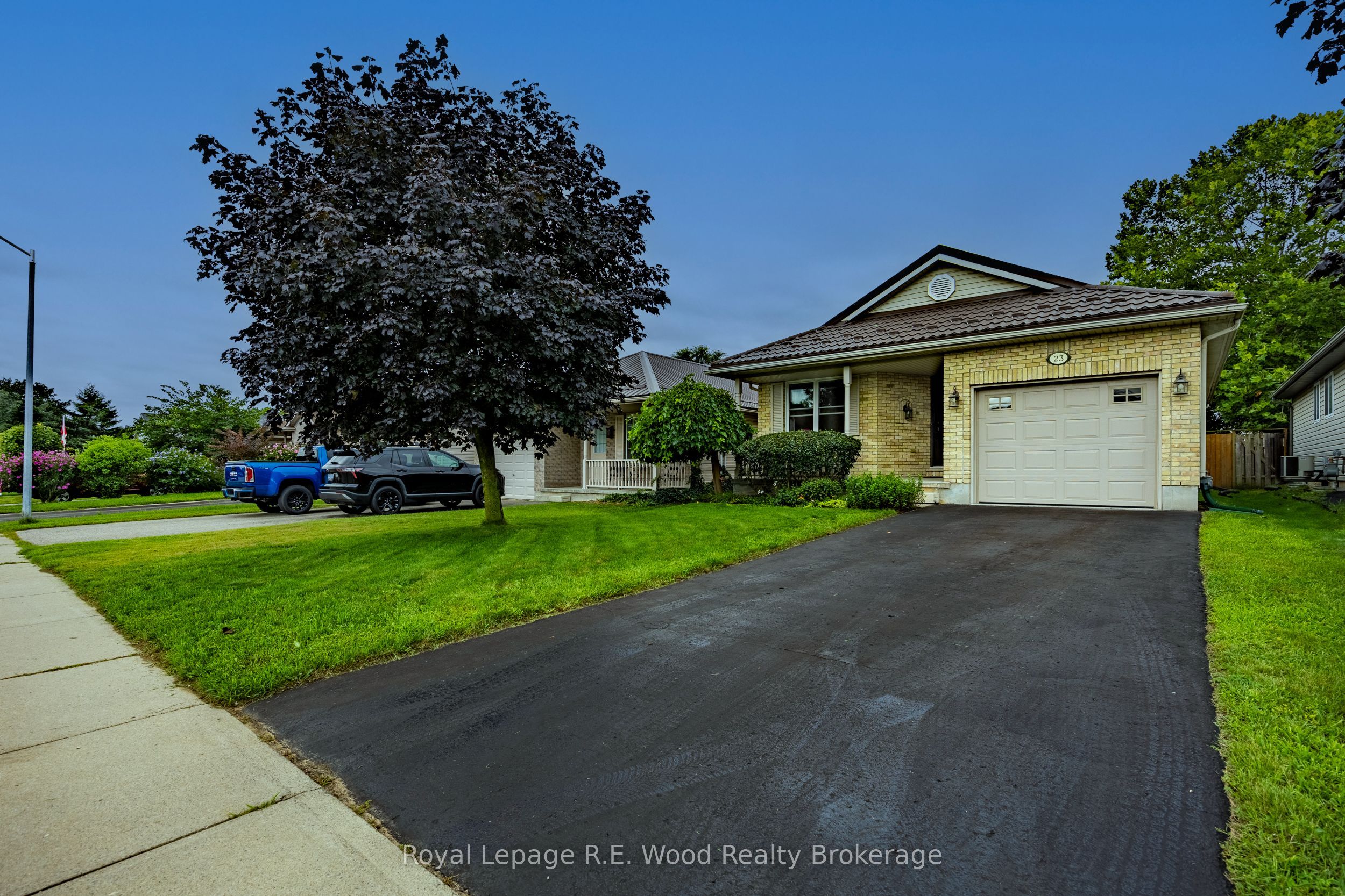 23 Peach Street, Tillsonburg, ON N4G 5N8