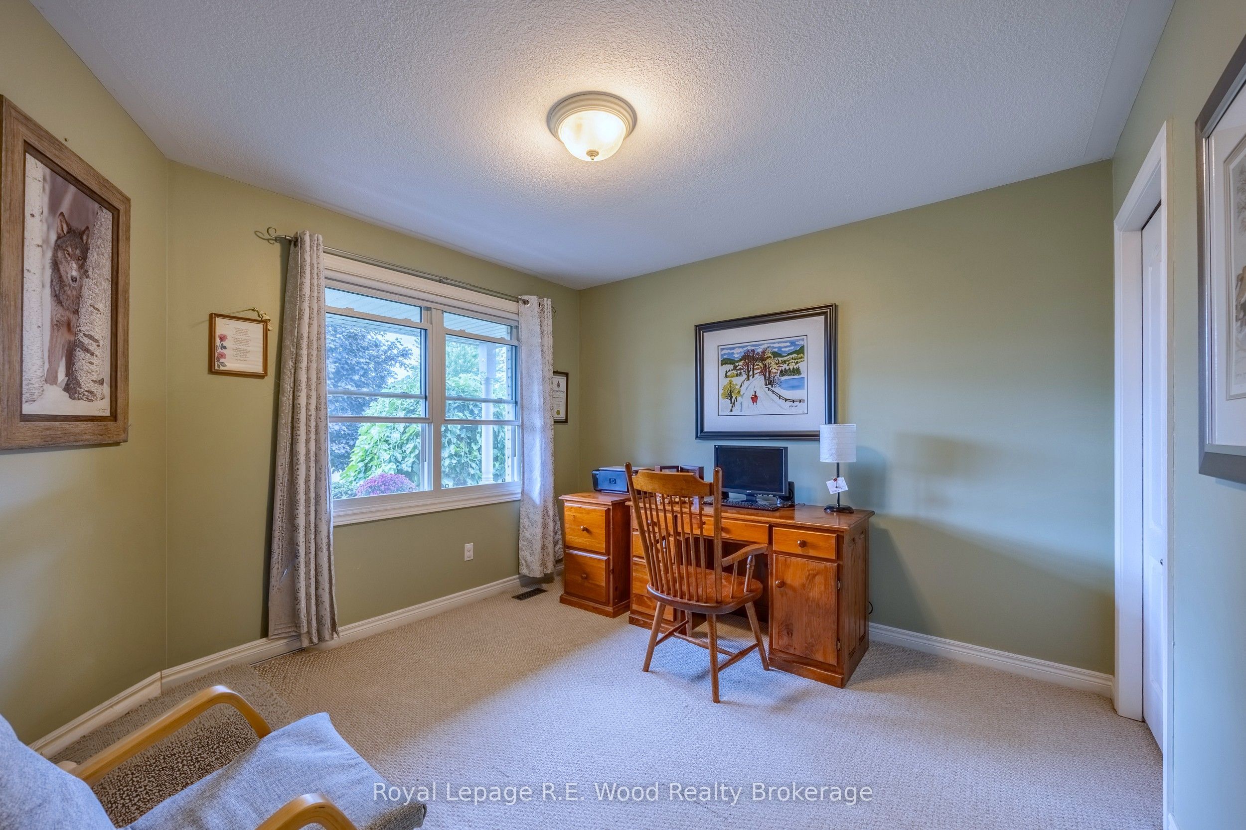 23 Peach Street, Tillsonburg, ON N4G 5N8 photo 5