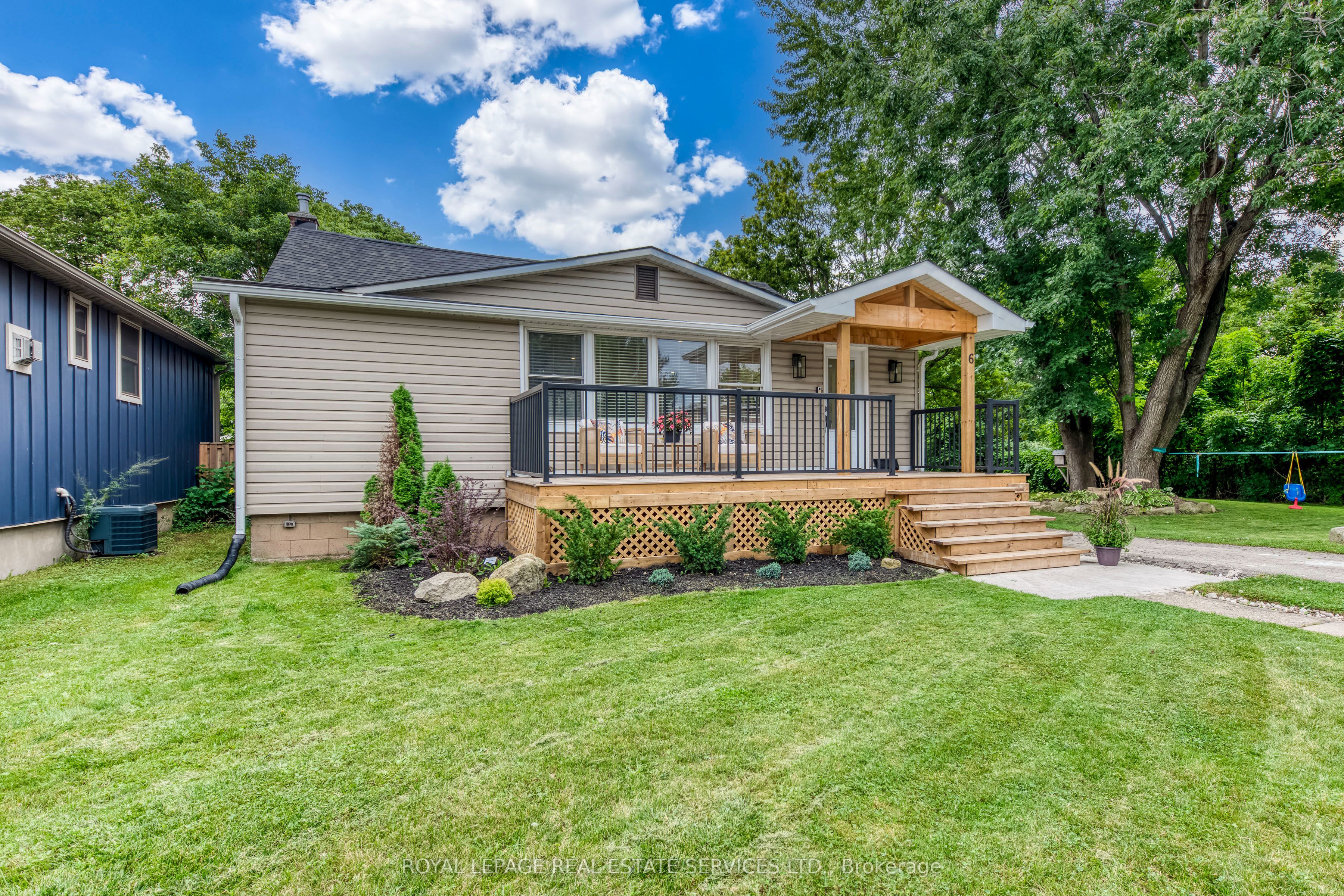 6 Rembe Avenue, Hamilton, ON L8H 7G6 photo 2
