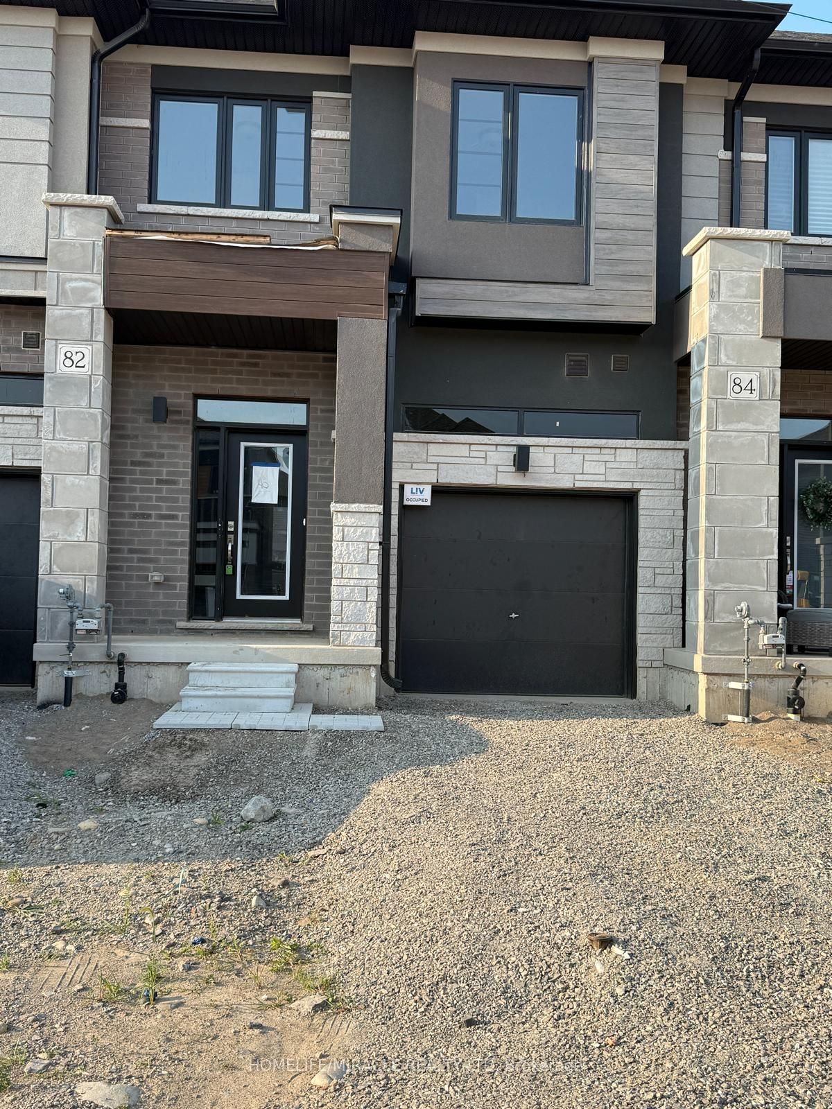 82 Mckernan Avenue, Brantford, ON N3V 0C1