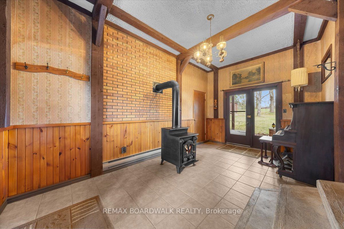 815 Christie Lake Road, Tay Valley, ON K7H 3C6 photo 5
