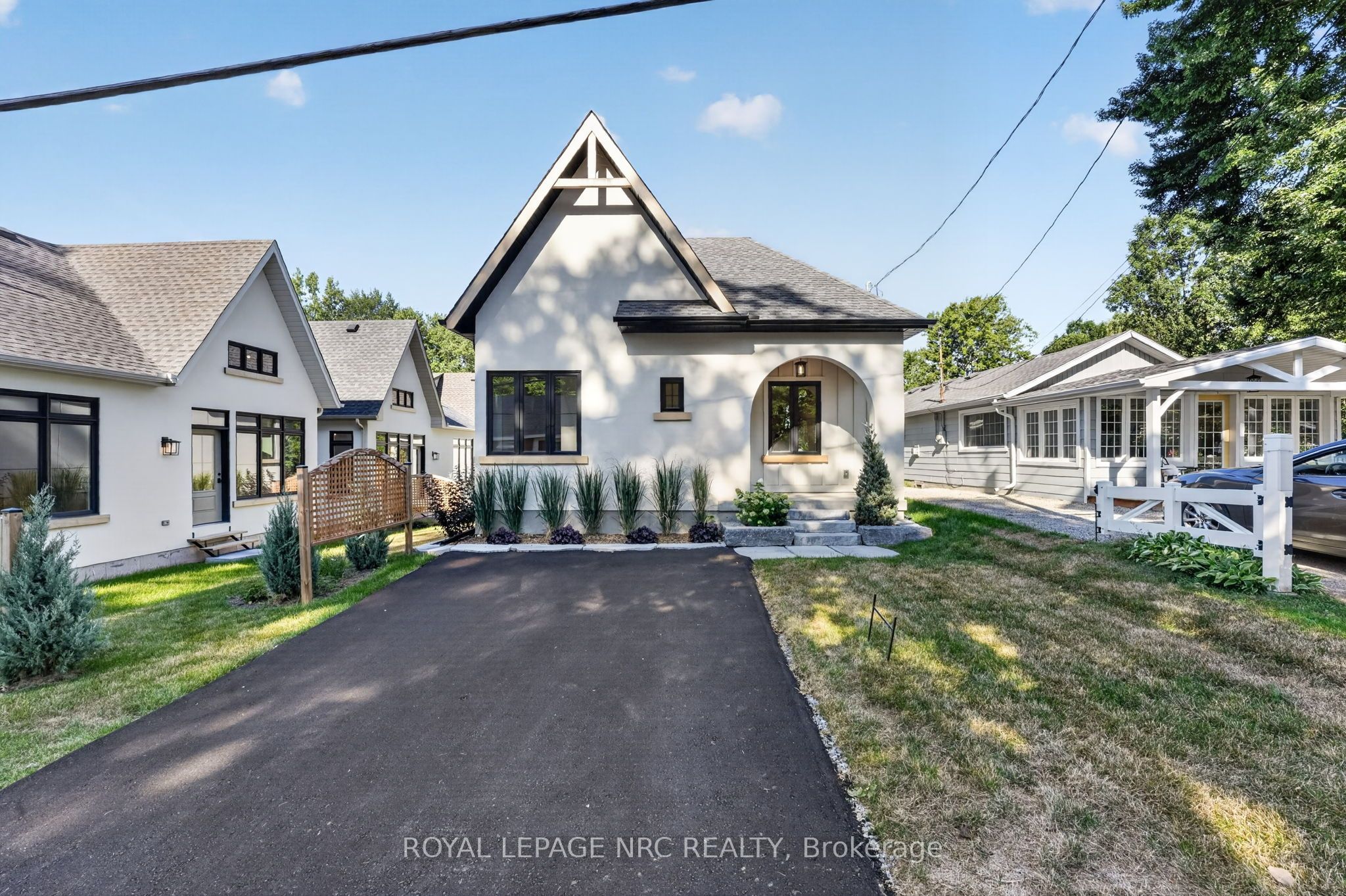 281 ELMWOOD Avenue, Fort Erie, ON L0S 1B0 photo 3