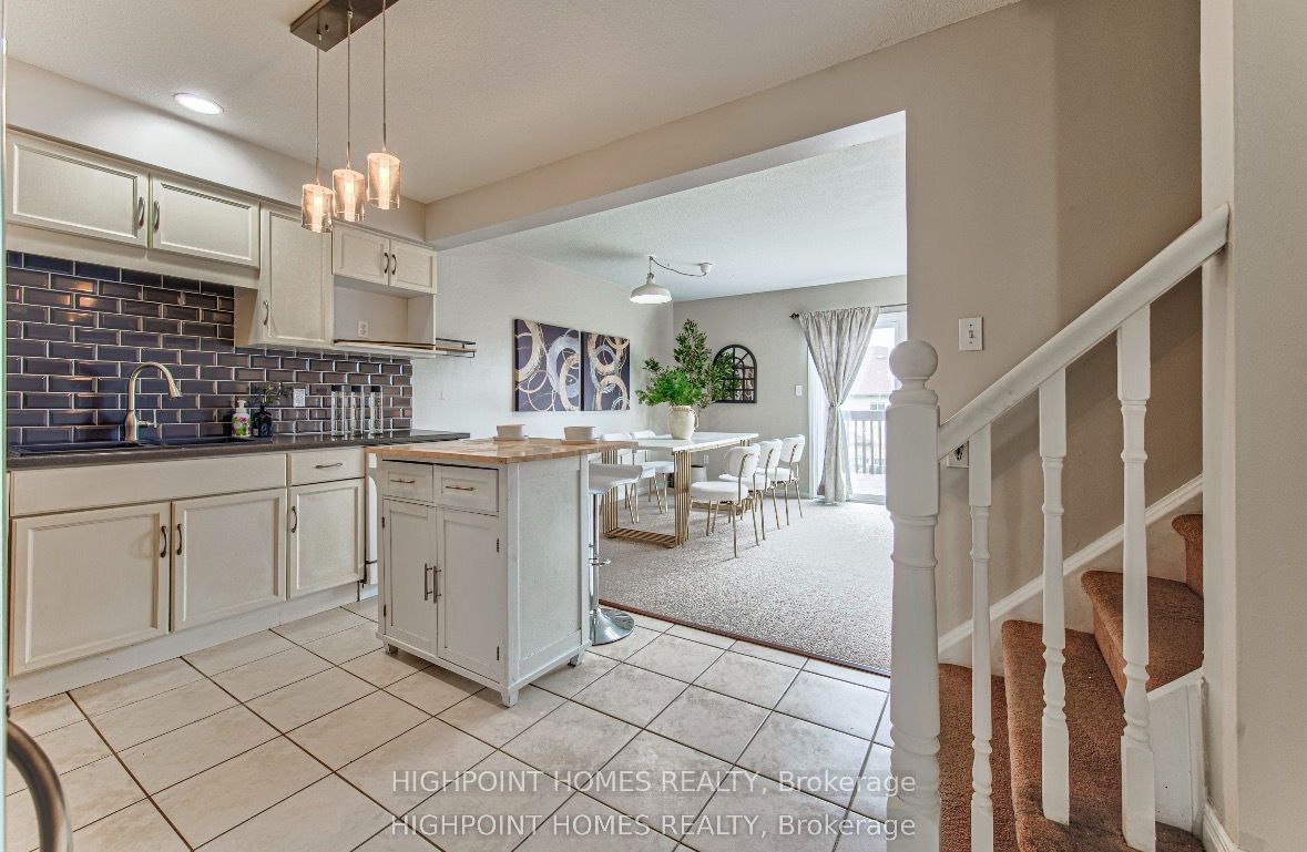 58 Hasler Crescent, Guelph, ON N1L 0A3 photo 4