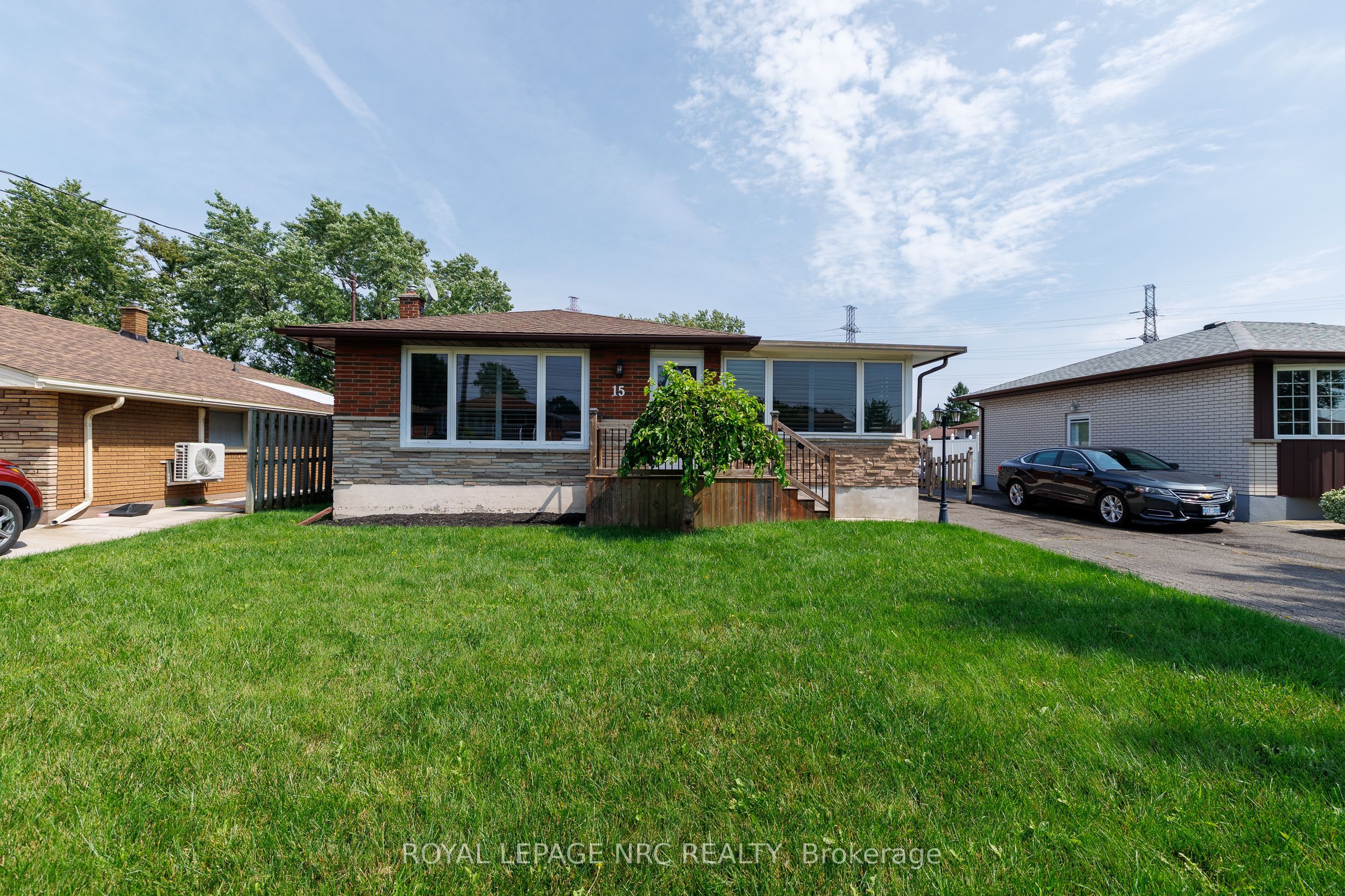 15 Memorial Park Drive, Welland, ON L3B 1A5 photo 4