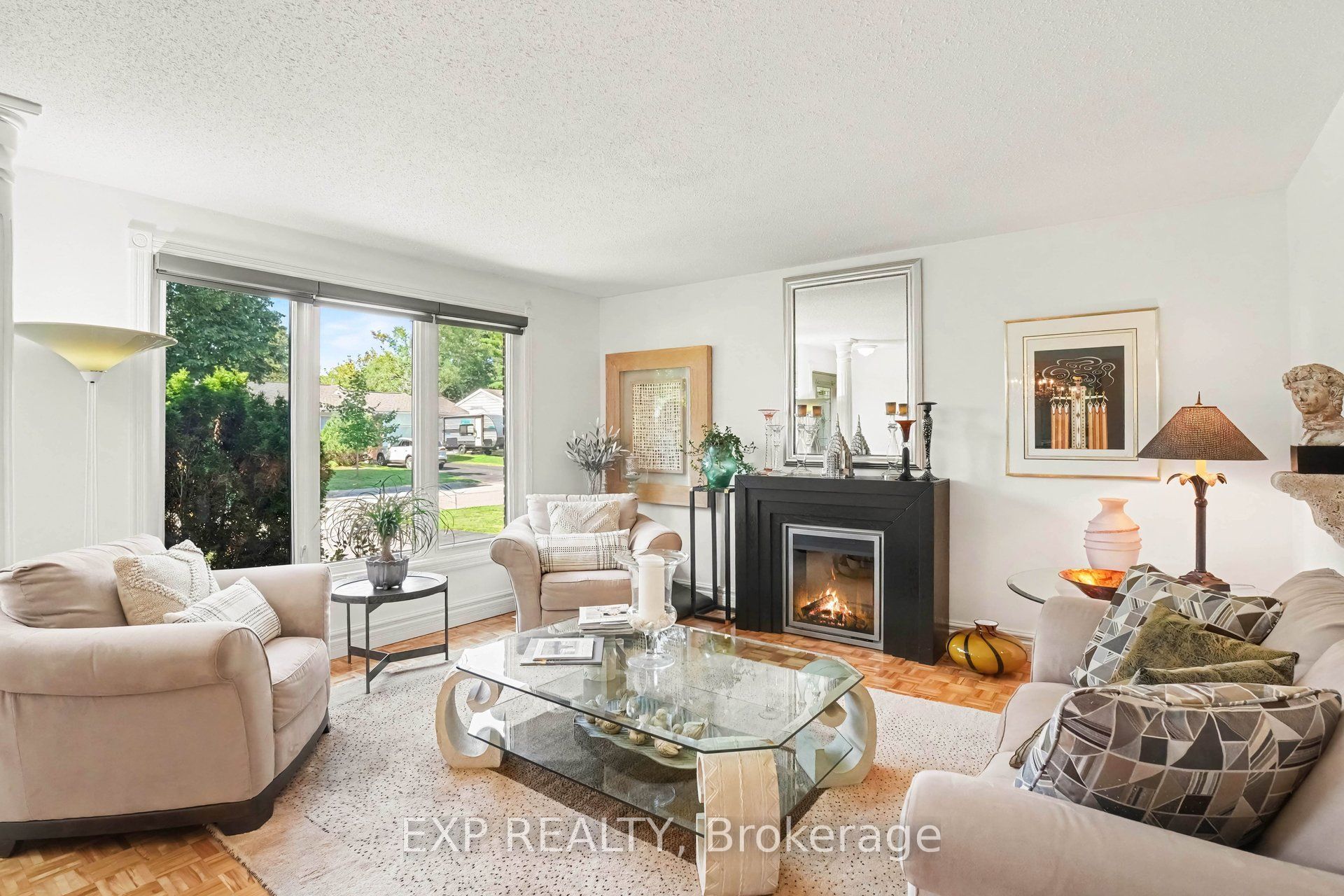 1347 Metz Crescent, Overbrook - Castleheights and Area, ON K1K 3Z6 photo 5