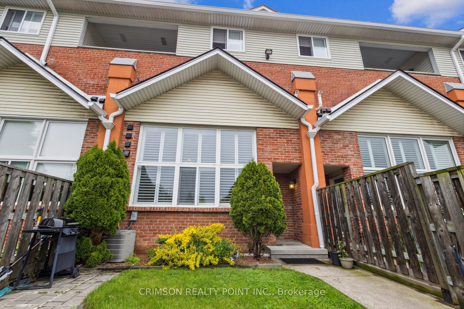 111 Grey Street 105, Brantford, ON N3S 4V8