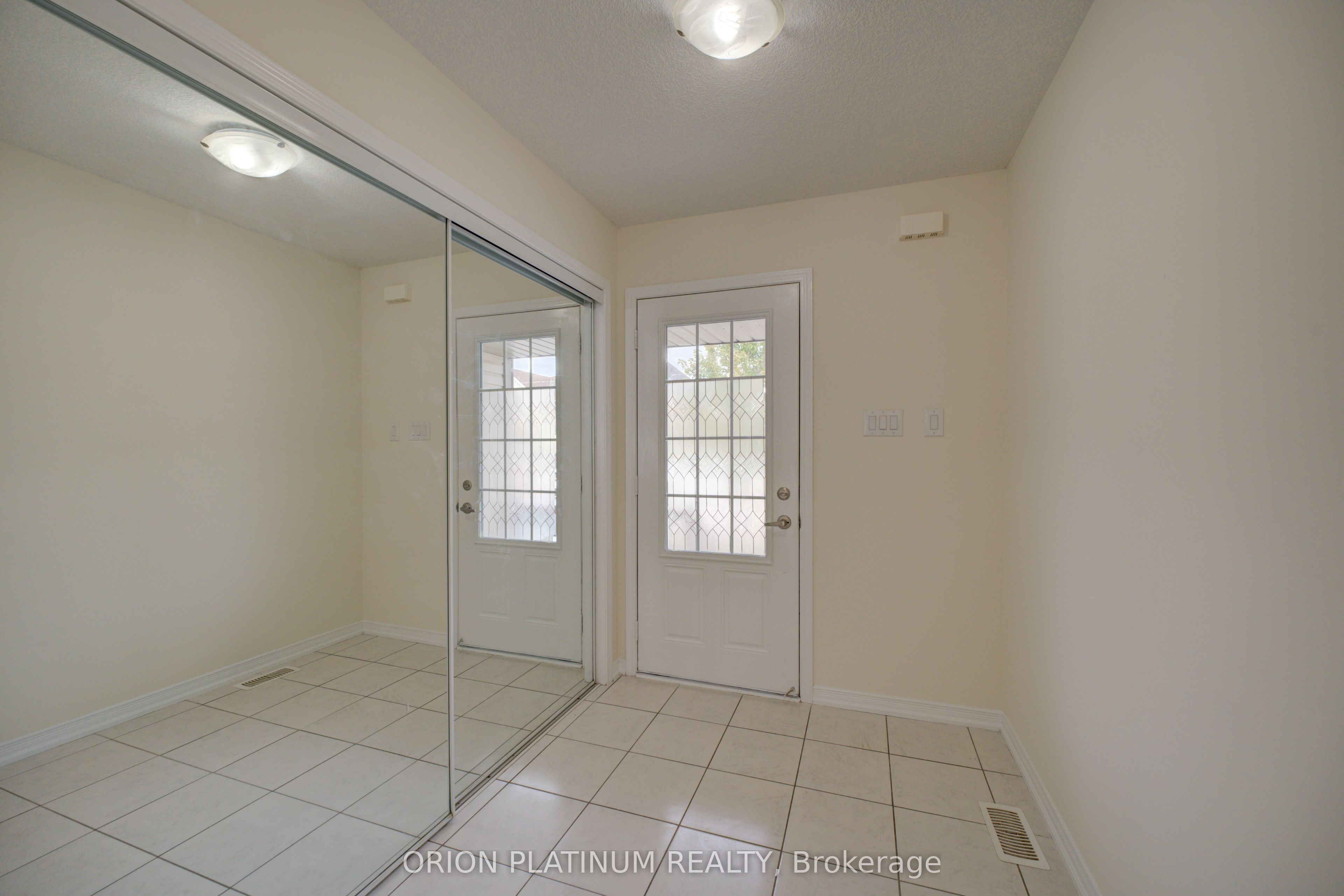 140 Munro Circle, Brantford, ON N3T 0R3 photo 3