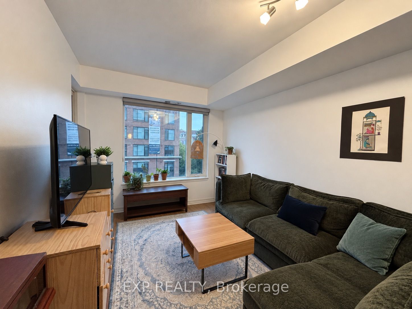 238 Besserer Street 414, Lower Town - Sandy Hill, ON K1N 6B1 photo 3