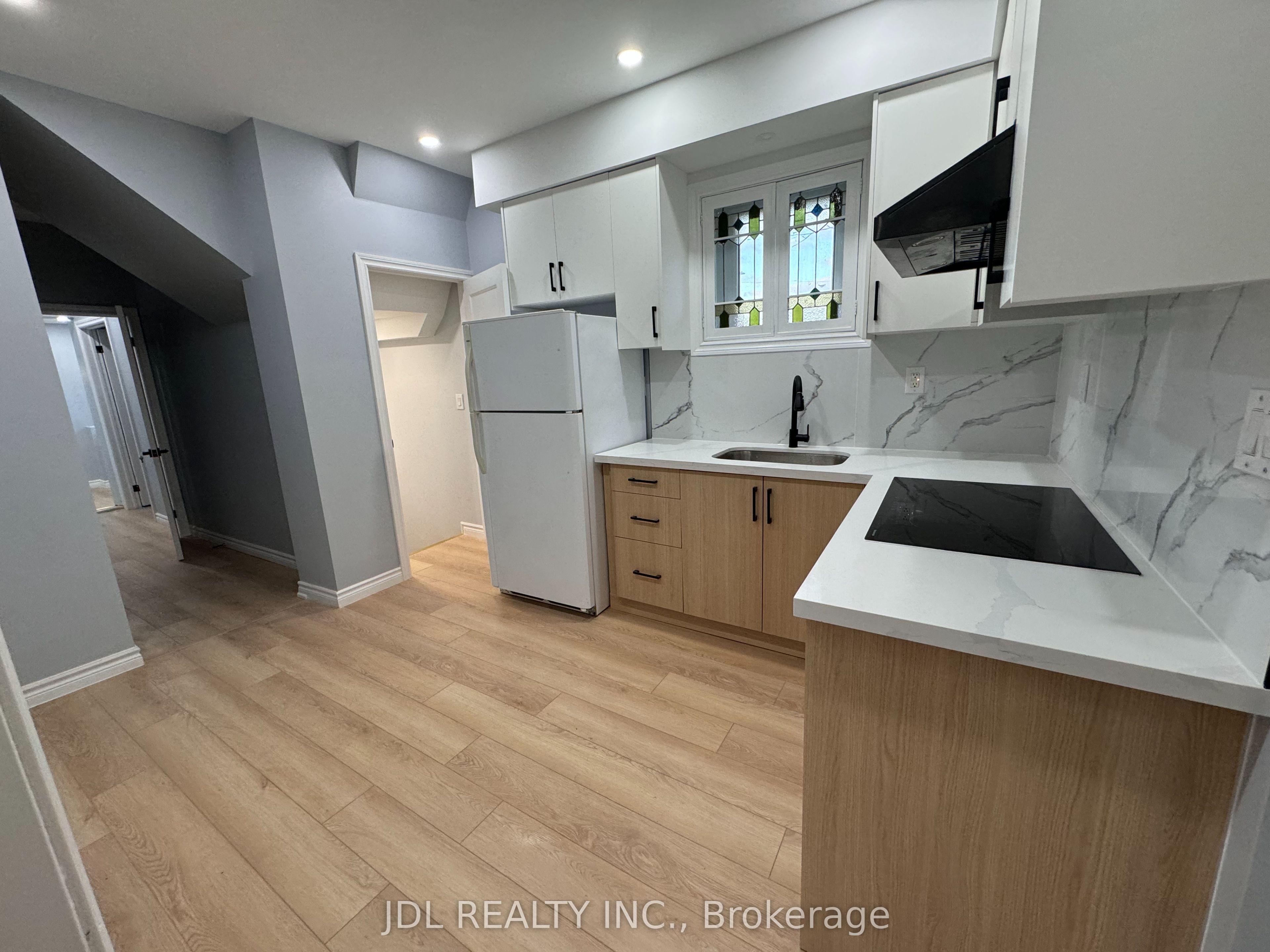4750 Saint Lawrence Avenue Main, Niagara Falls, ON L2E 3X9 photo 4