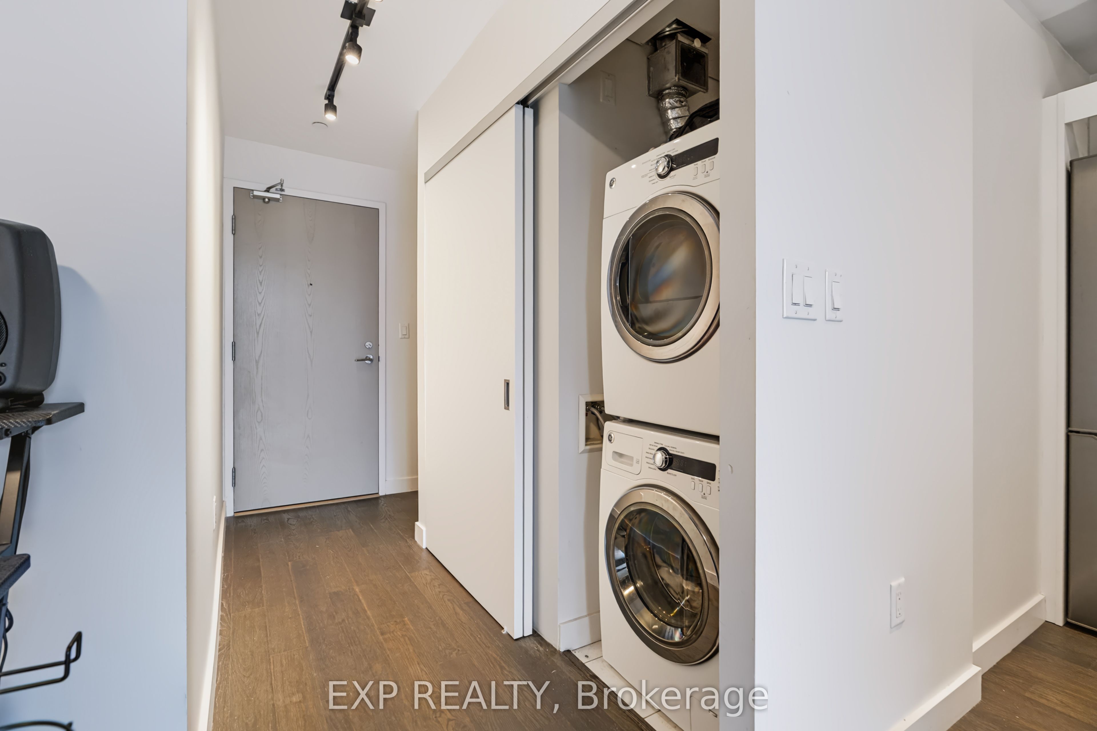 224 Lyon Street N 301, Ottawa Centre, ON K1R 0C1 photo 5