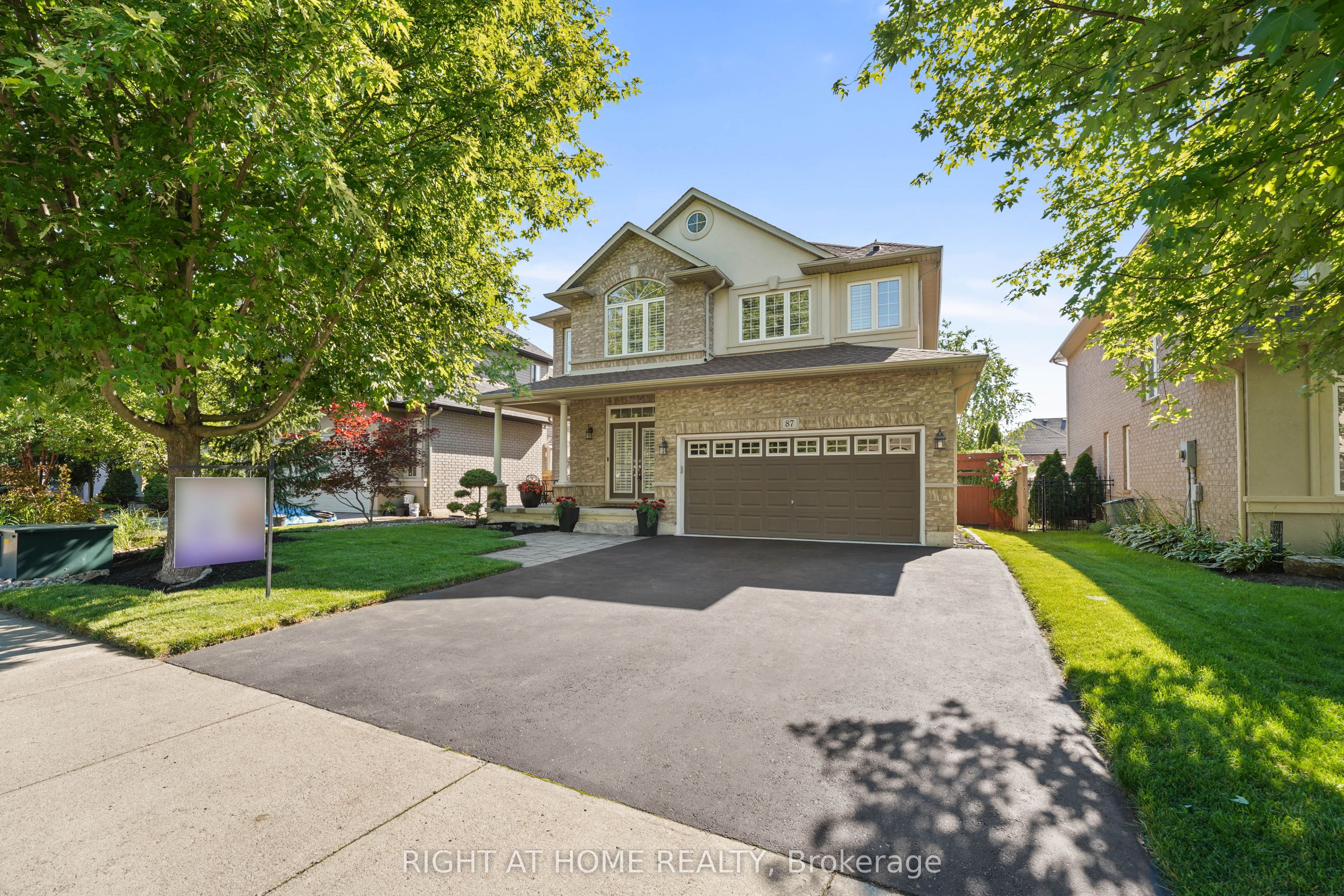 87 Newcombe Road N, Hamilton, ON L9H 0A6 photo 3