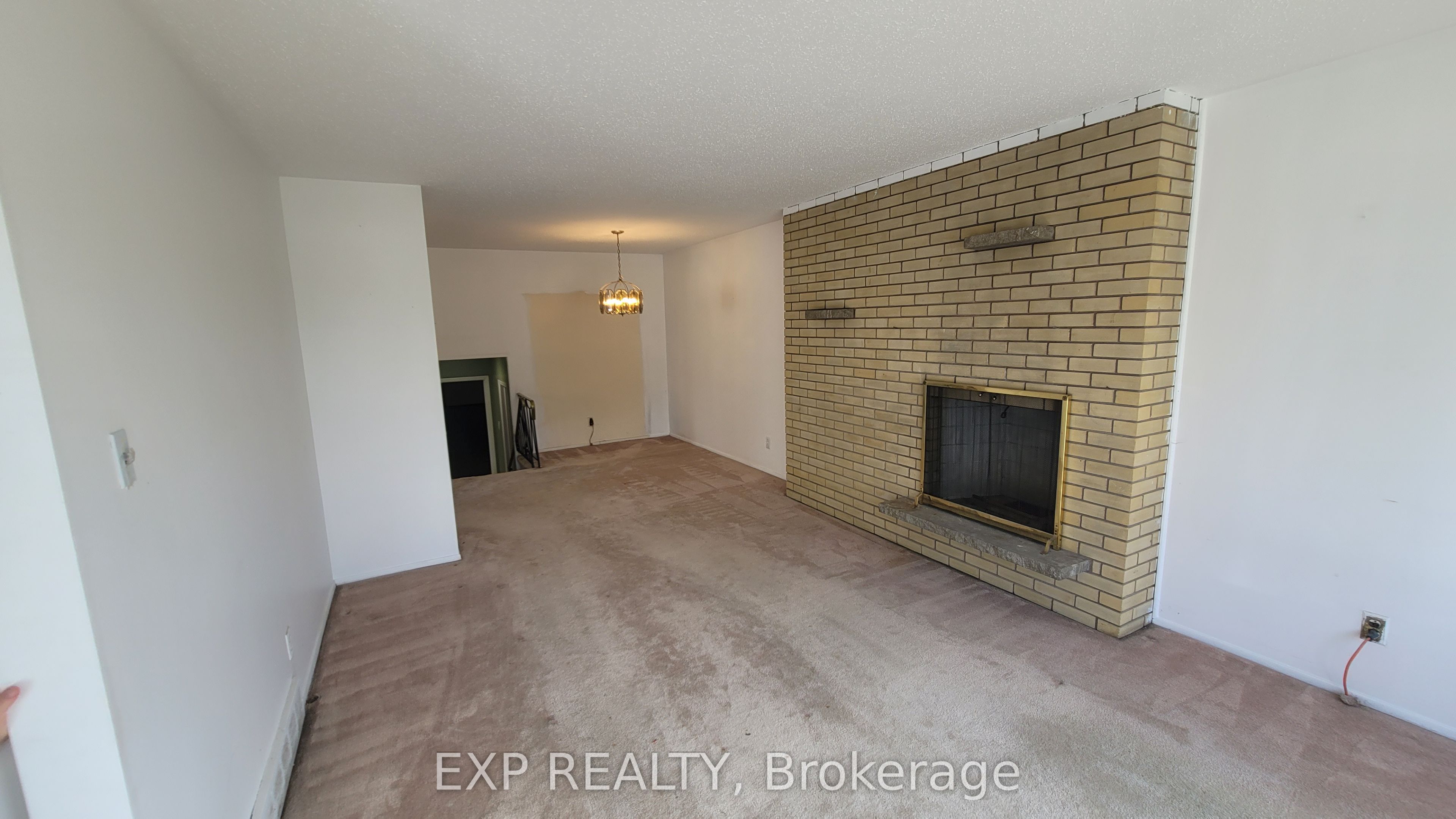 1747 Heron Road, Alta Vista and Area, ON K1V 6A2 photo 4
