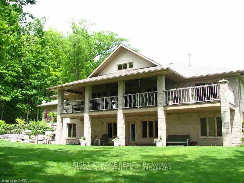 1453 MILLENIUM Court, Kingston, ON K7L 5H6 photo 2
