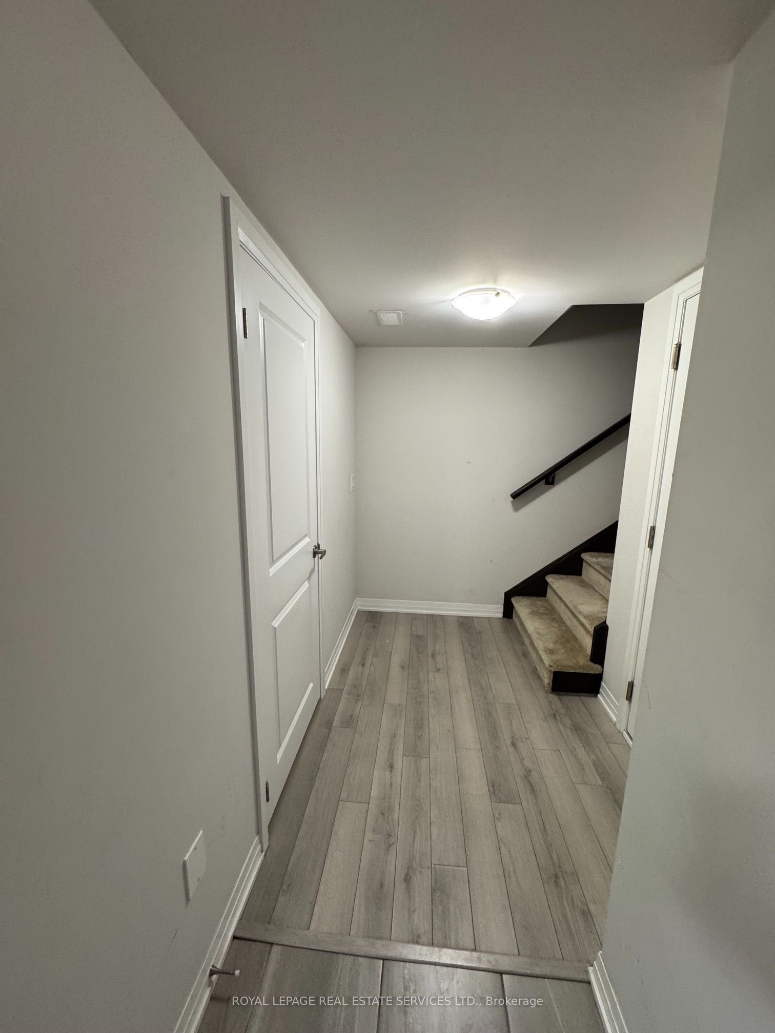585 Colborne Street 1110, Brantford, ON N3S 0K4 photo 4