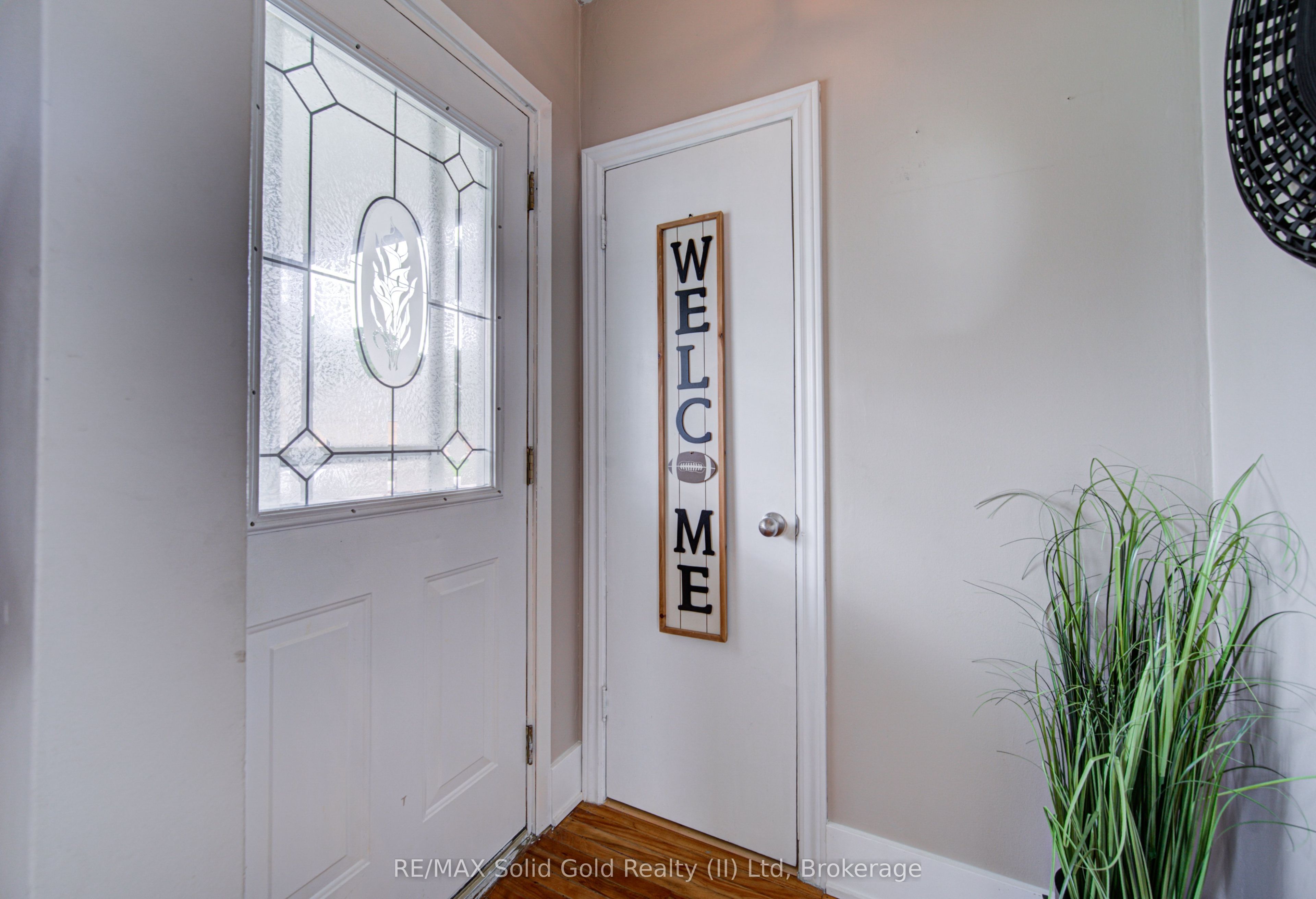 176 Edwin Street, Kitchener, ON N2H 4P2 photo 4
