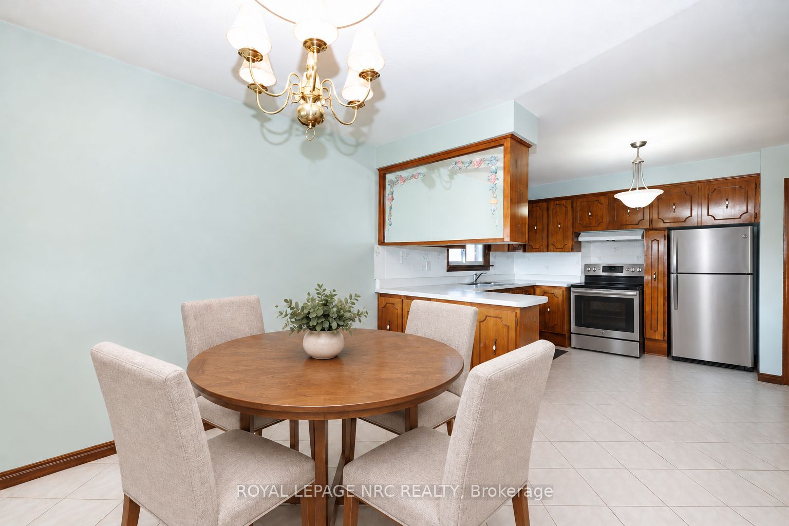 38 Rivercrest Road, Hamilton, ON L8E 1M9 photo 4