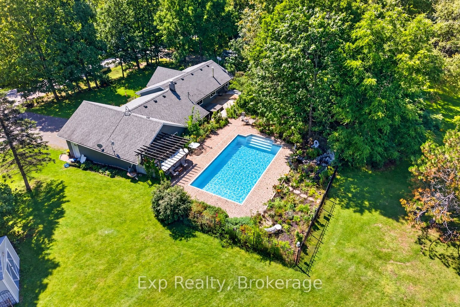 1745 Lazier Road, Tyendinaga, ON K0K 3A0 photo 2