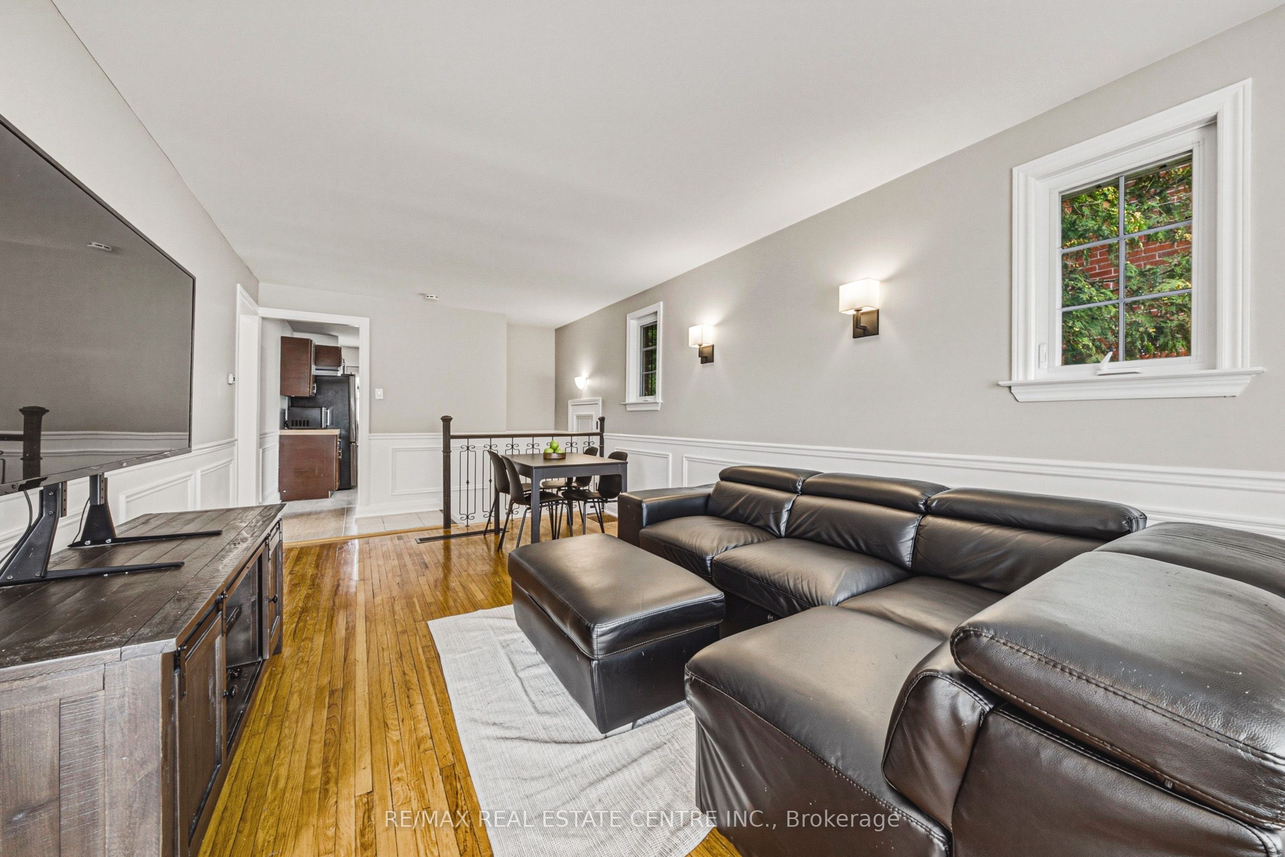 45 Second Avenue, Cambridge, ON N1S 2C2 photo 5