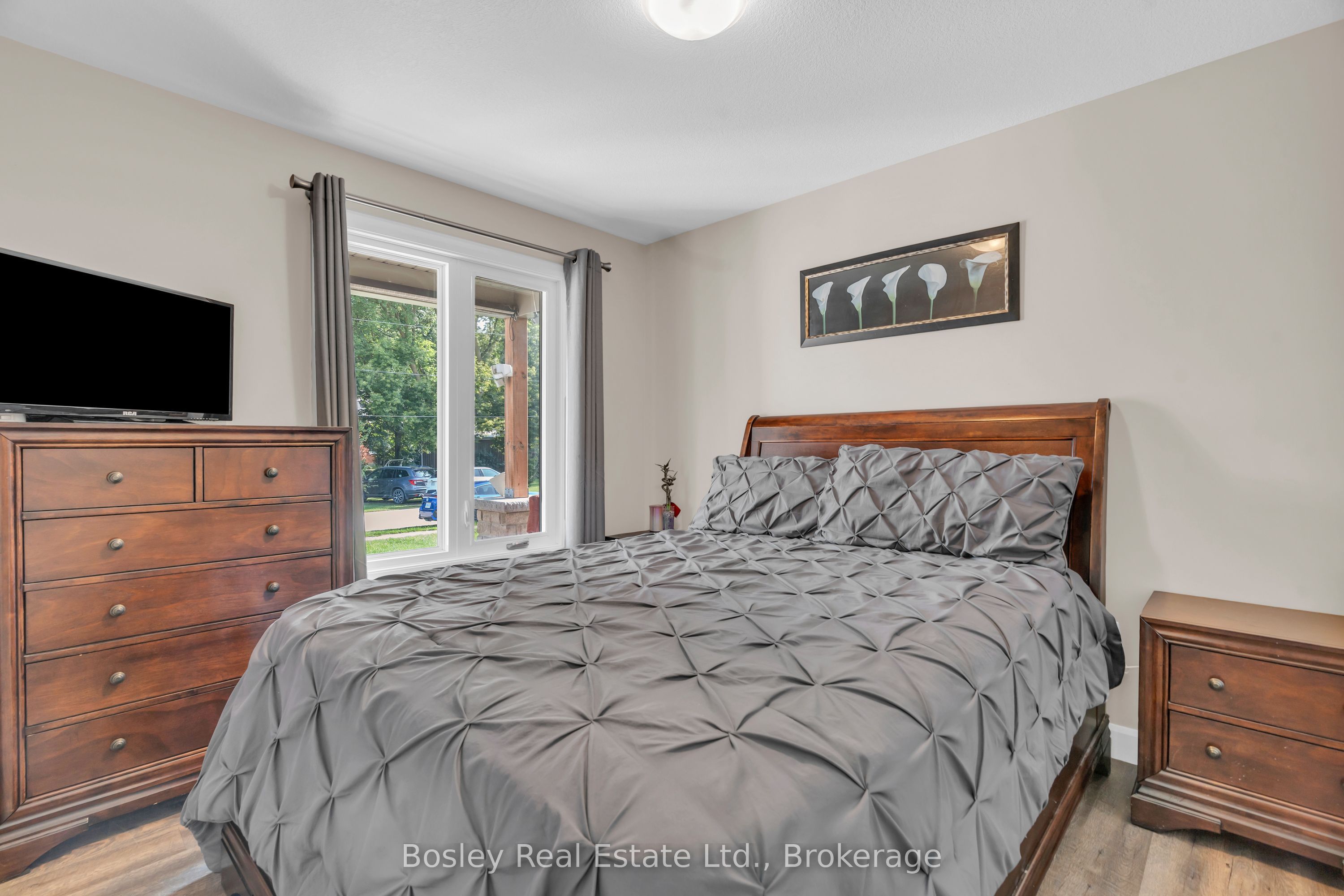 420 Victoria Street, Minto, ON N0G 2P0 photo 5