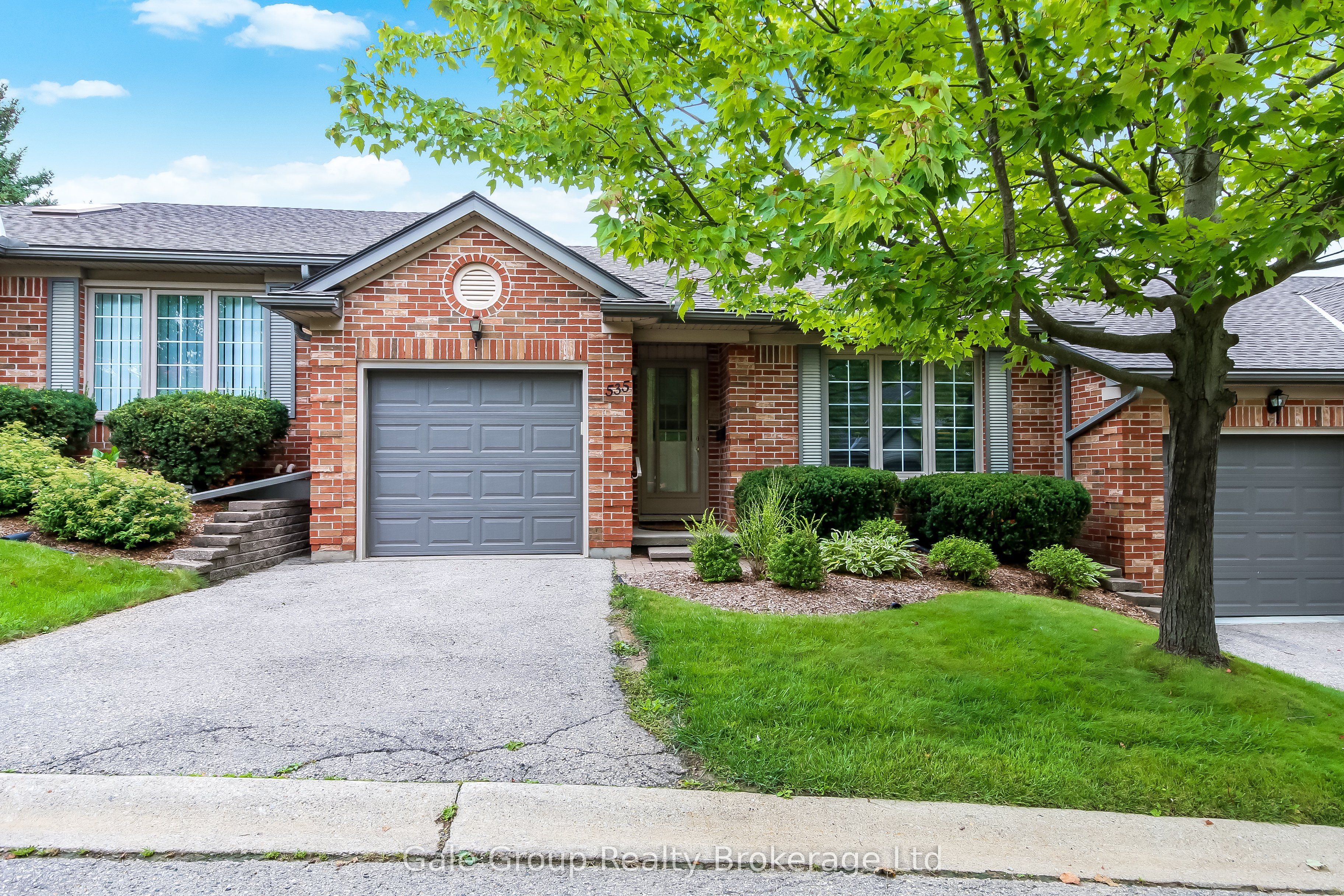 535 Nova Scotia Court, Woodstock, ON N4S 8Z3 photo 2