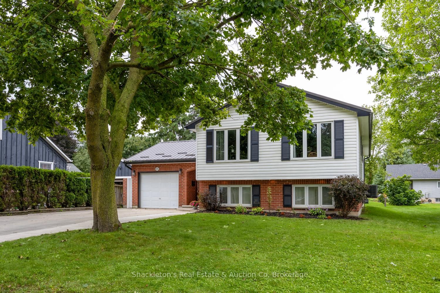 44 Blenheim Street, West Perth, ON N0K 1N0