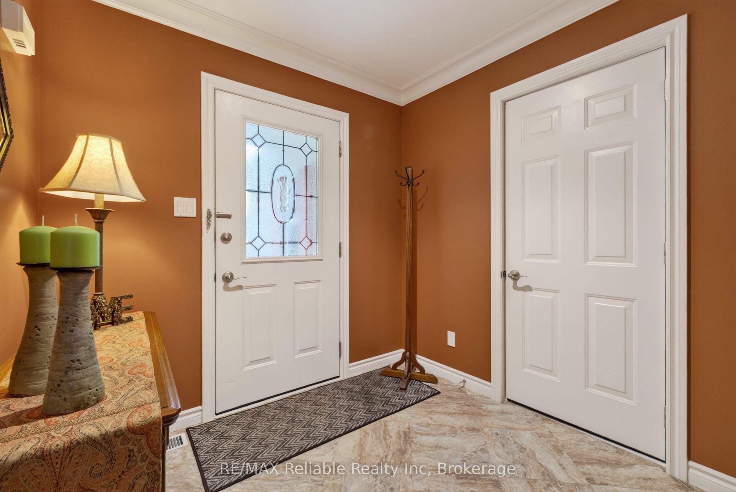 217 Bethune Crescent, Goderich, ON N7A 4M7 photo 3