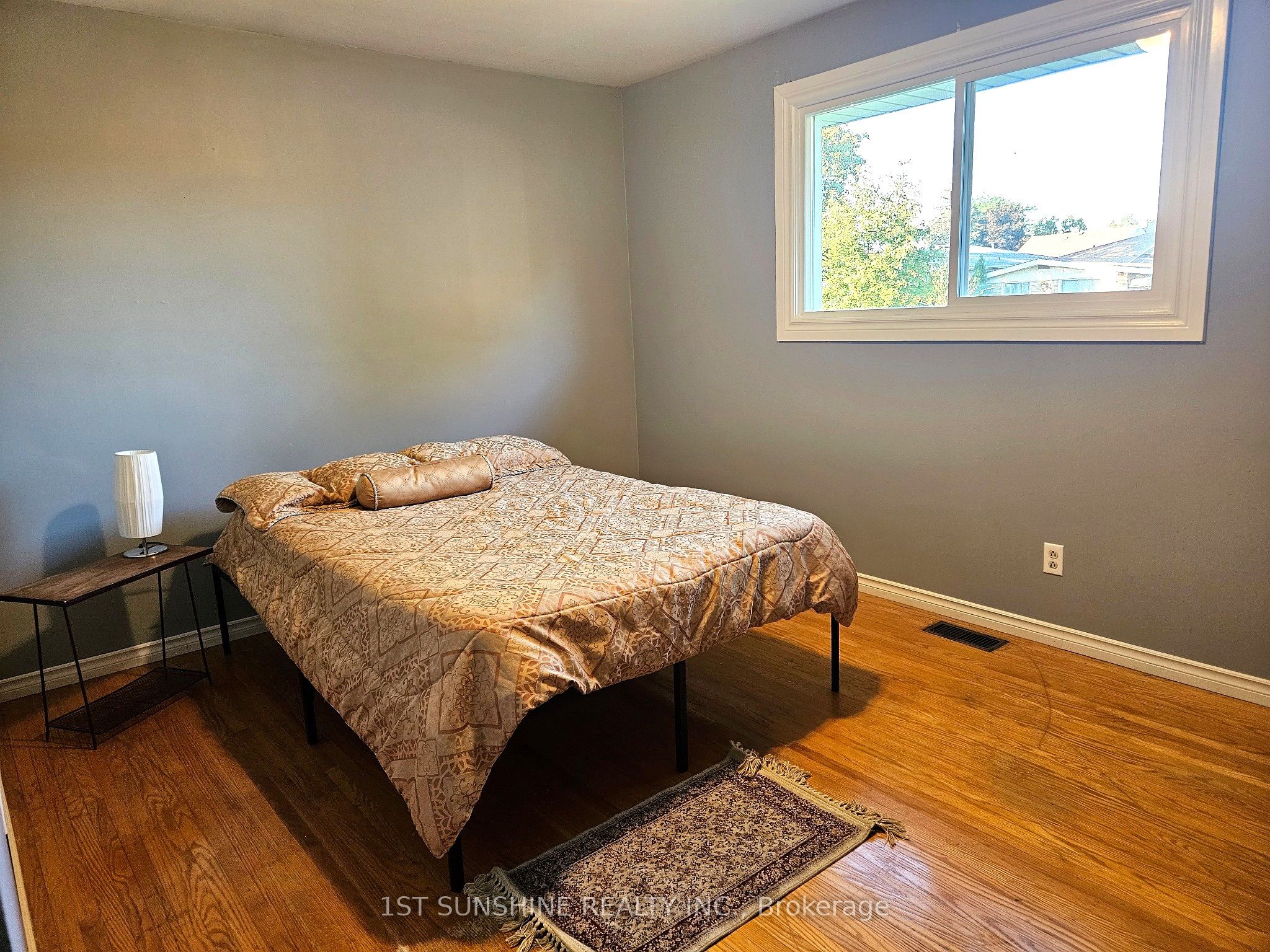 65 Winding Way, Brantford, ON N3R 3S4 photo 4