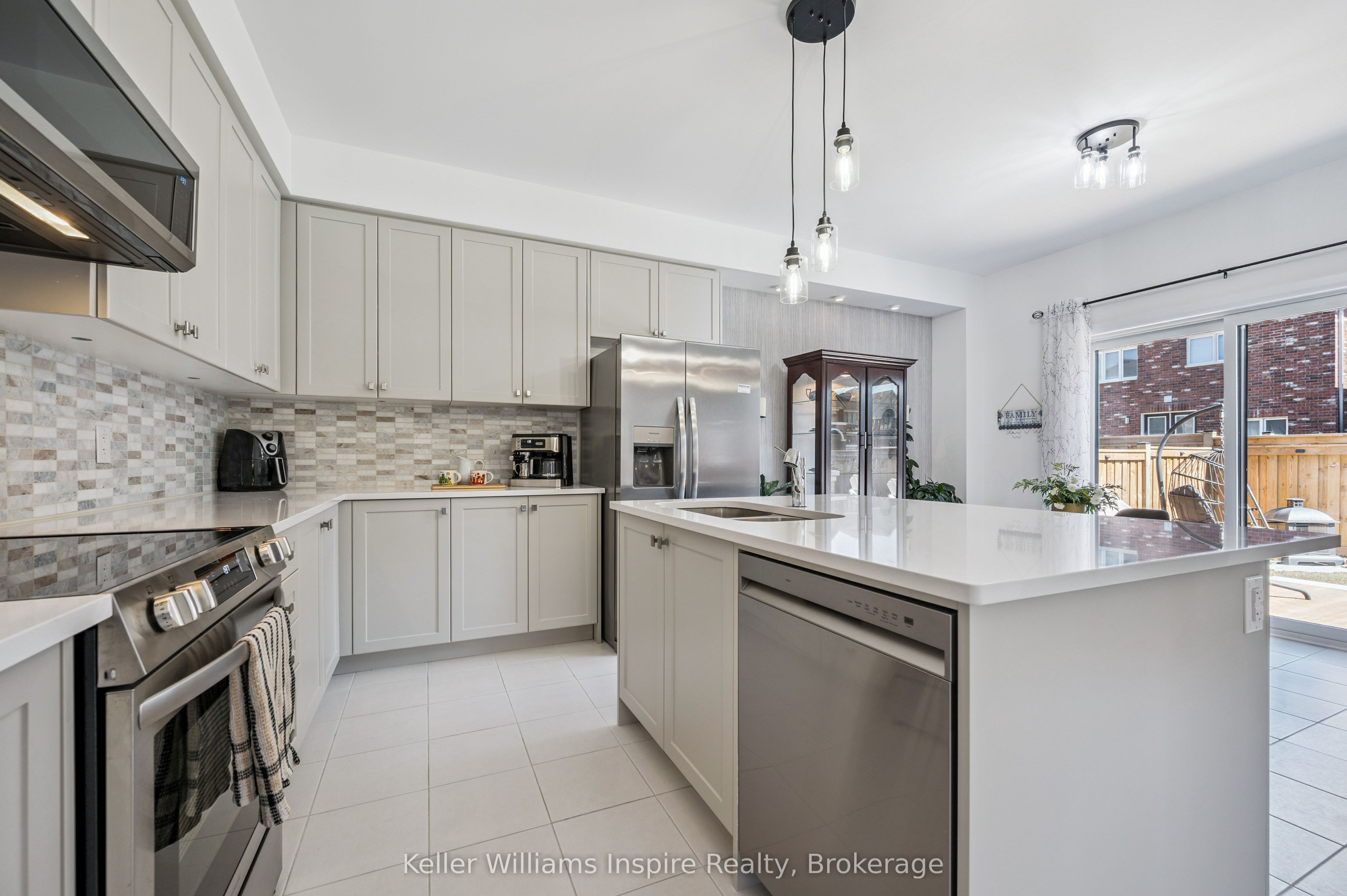 160 Raftis Street, Wellington North, ON N0G 1A0 photo 3