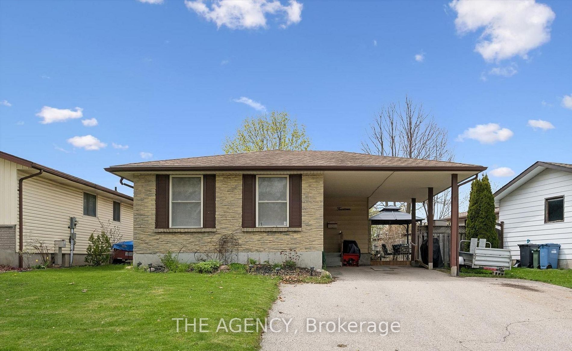 14 Muskoka Drive, Guelph, ON N1E 3M7