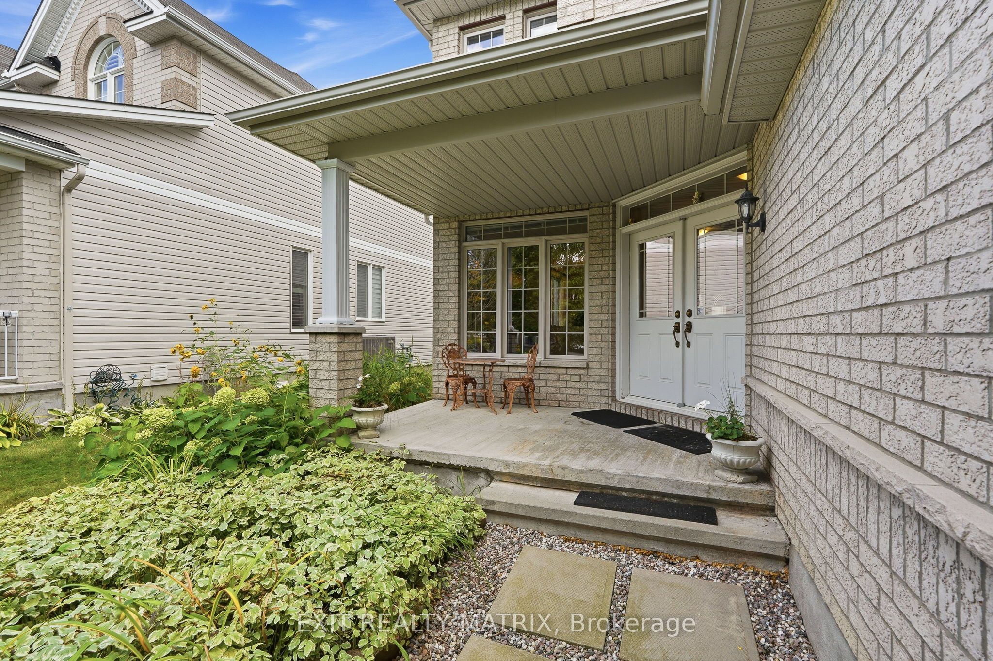 2310 Glandriel Crescent, Orleans - Cumberland and Area, ON K4A 4T3 photo 3