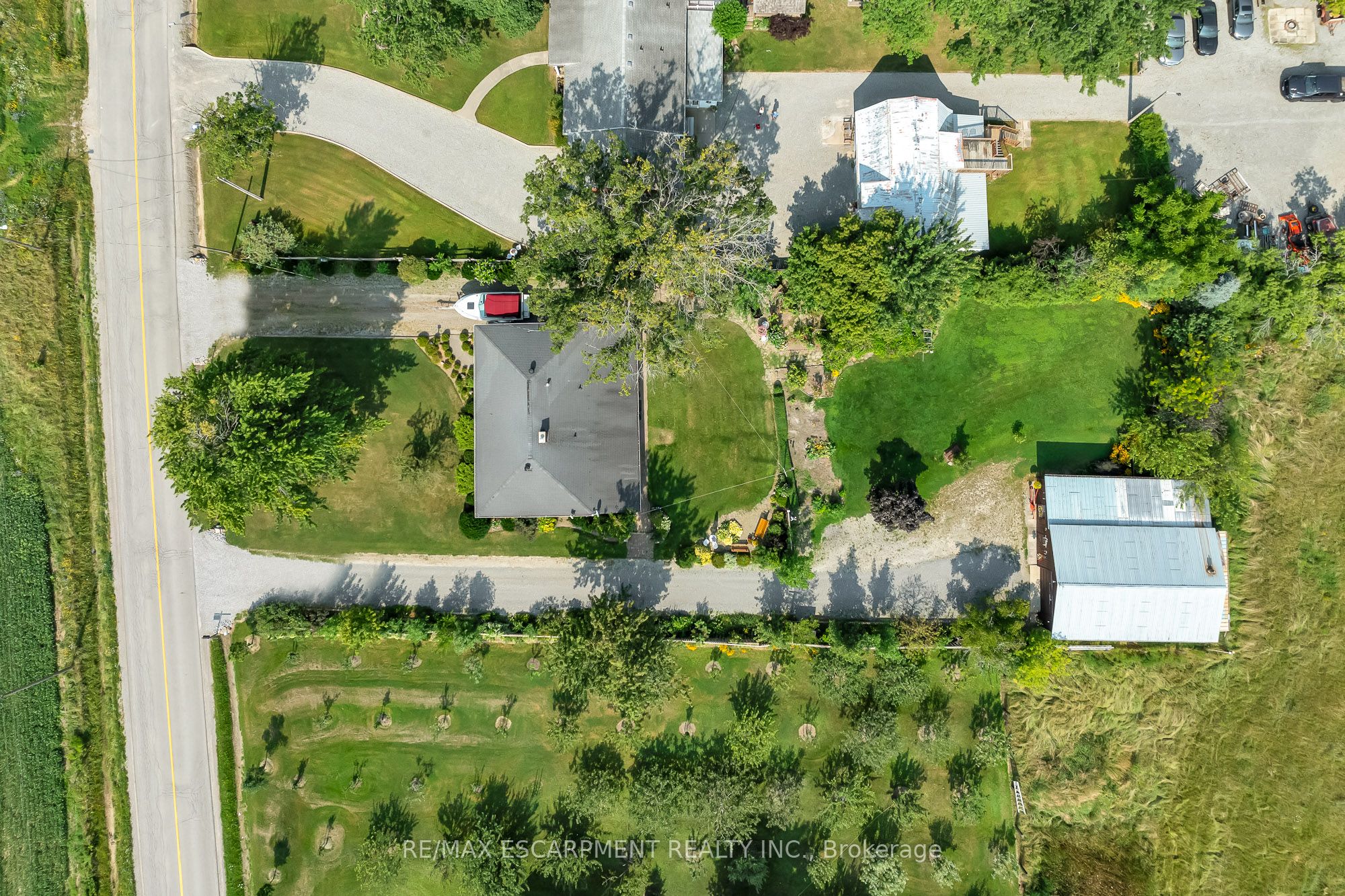 609 Green Mountain Road E, Hamilton, ON L8J 2Z7 photo 2