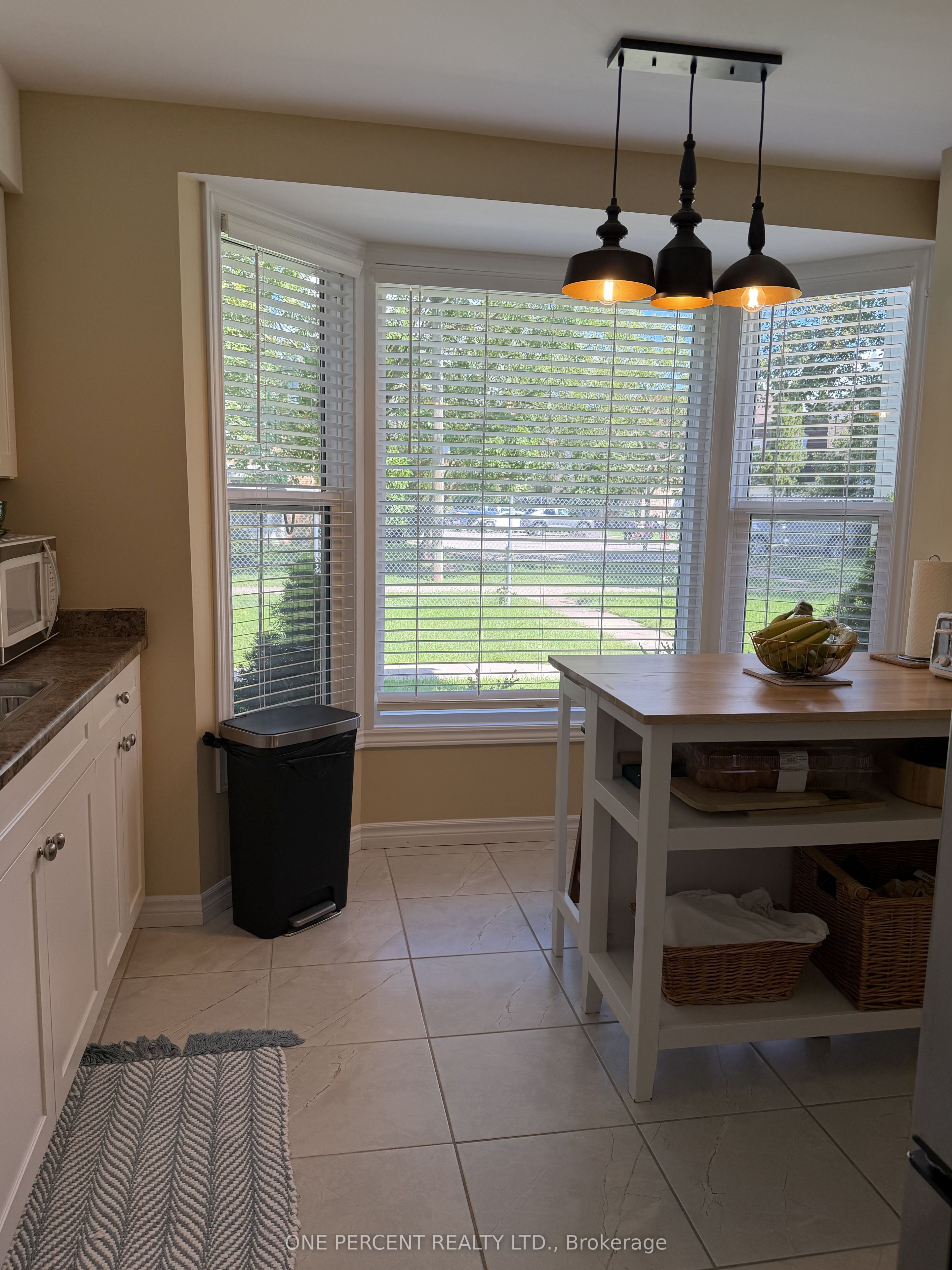 48 Arbour Glen Crescent, London East, ON N5Y 1Z9 photo 3