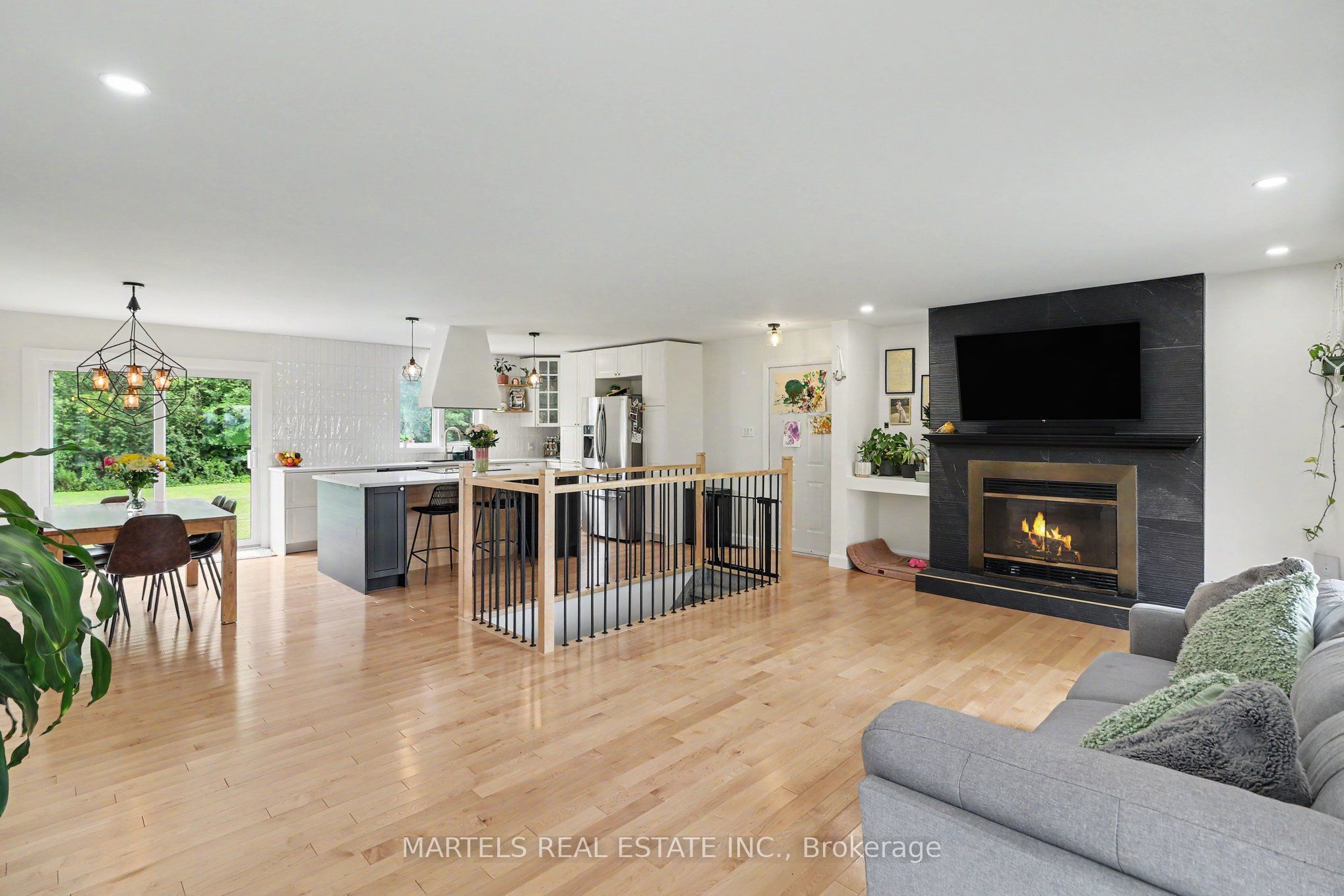 880 Concession Street, Alfred and Plantagenet, ON K0B 1L0 photo 3