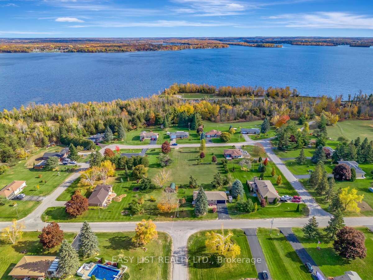 456 Old Surrey Lane, Kawartha Lakes, ON K0M 1A0 photo 4