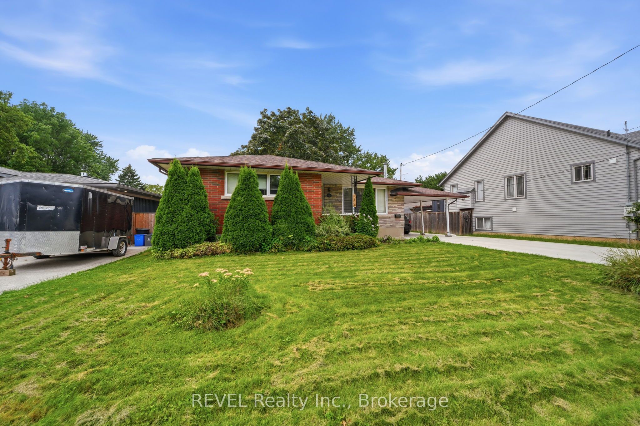 563 Bunting Road, St. Catharines, ON L2M 3A4 photo 2