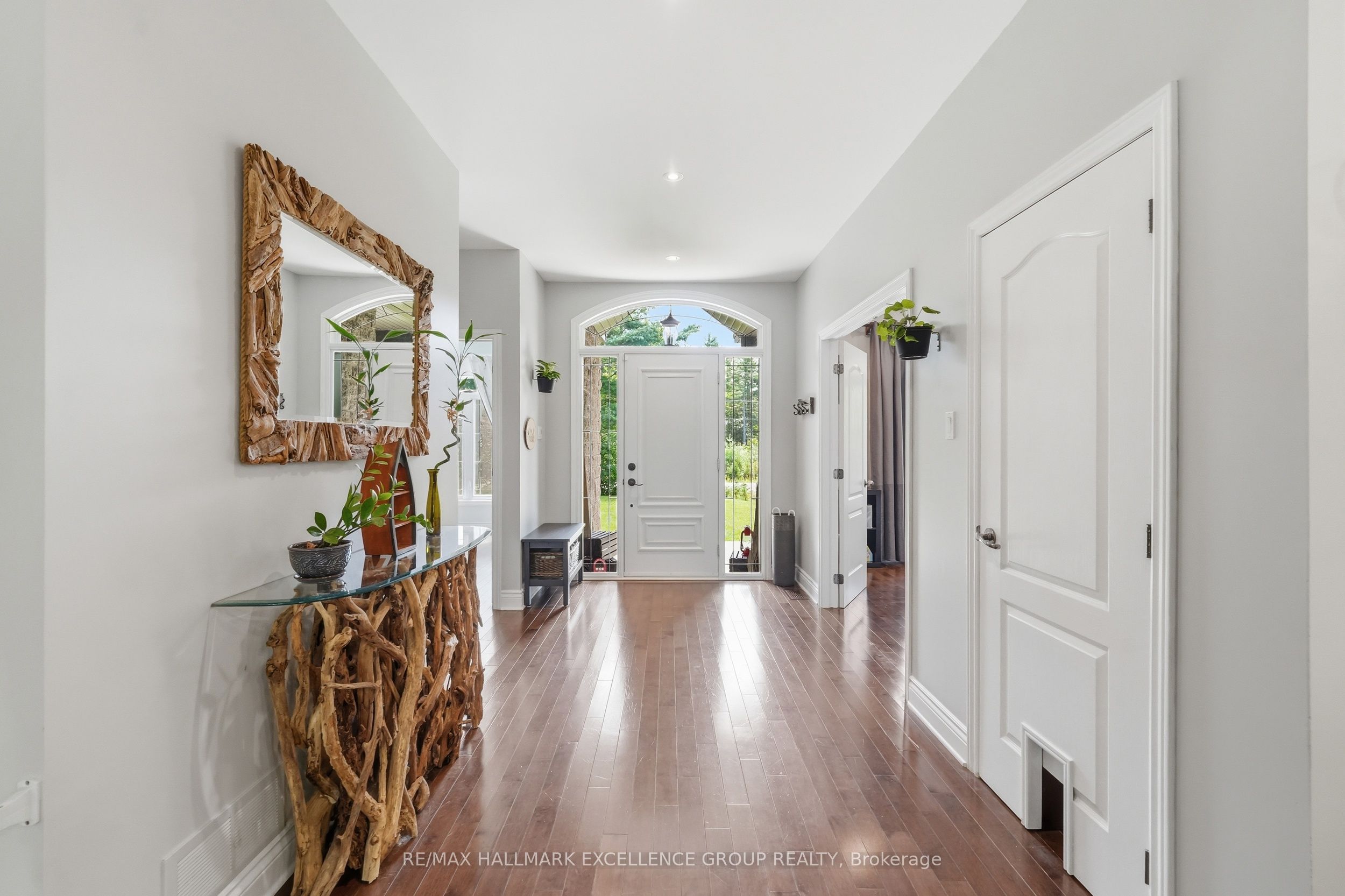 1363 Du Golf Road, Clarence-Rockland, ON K0A 1N0 photo 4