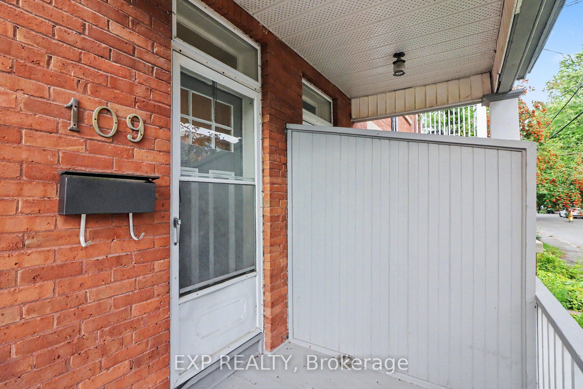 109 Hopewell Avenue, Glebe - Ottawa East and Area, ON K1S 2Y9 photo 2