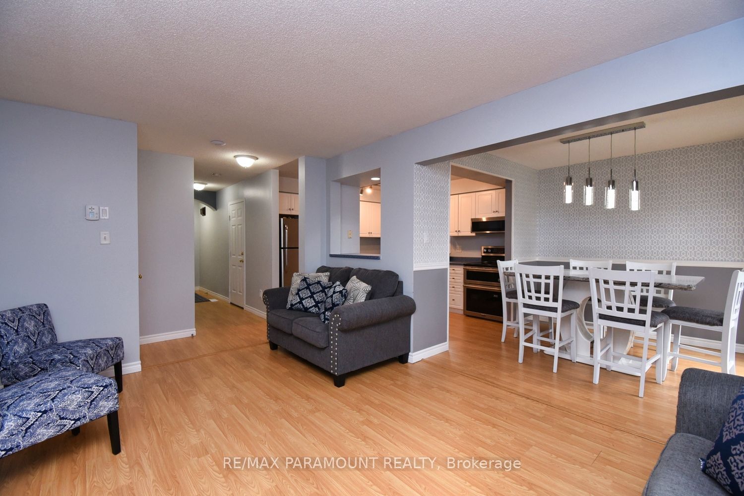 48 Newport Drive, Cambridge, ON N3H 5P7 photo 5