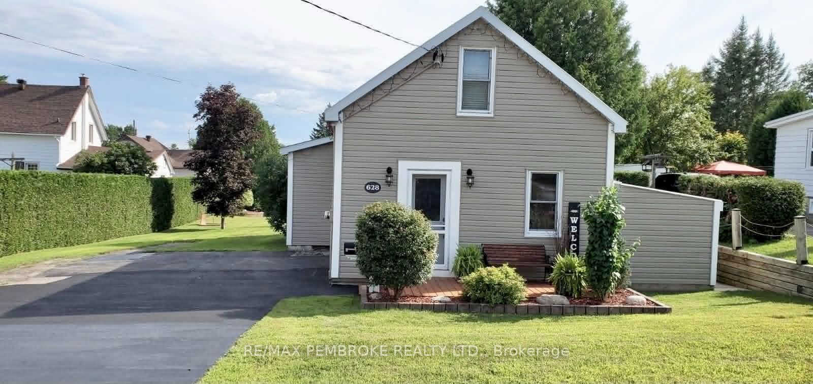 628 Perth Street, Pembroke, ON K8A 6C1
